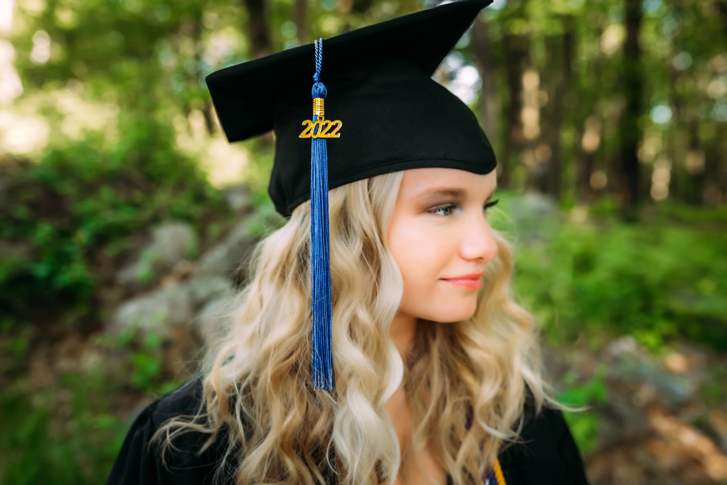 Cap & Gown Graduating Senior Session in Wausau, Wisconsin. — Kelly ...