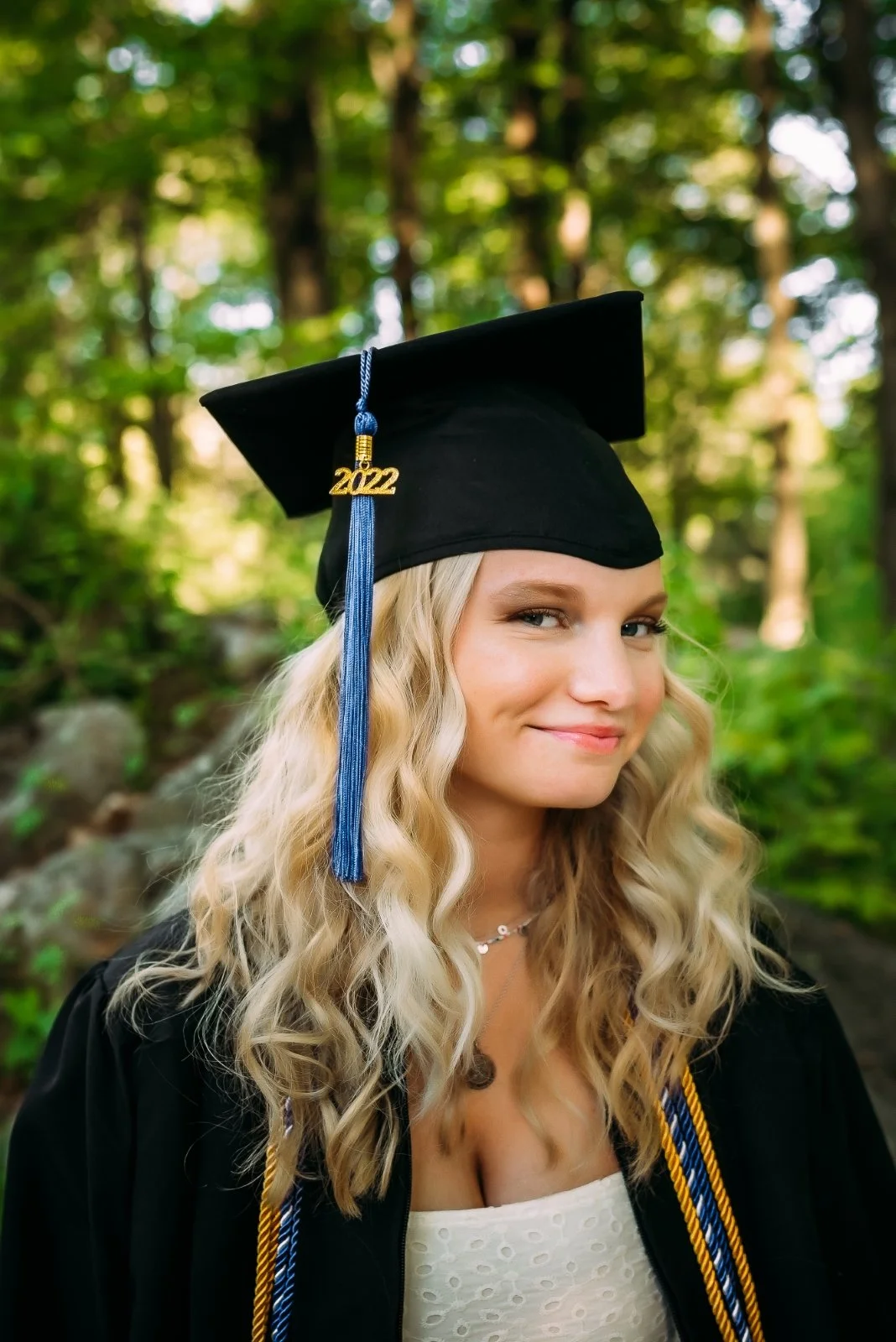 Cap & Gown Graduating Senior Session in Wausau, Wisconsin. — Kelly ...