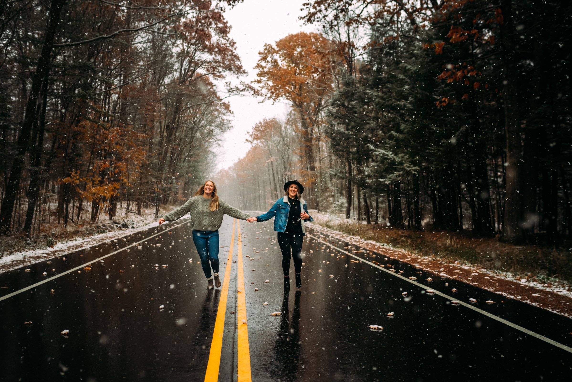 engagement, Wisconsin engagement Photographer, Wausau, Green Bay, Milwaukee, Madison, Minocqua, Door County, What to Wear Photos, unique engagement photos 