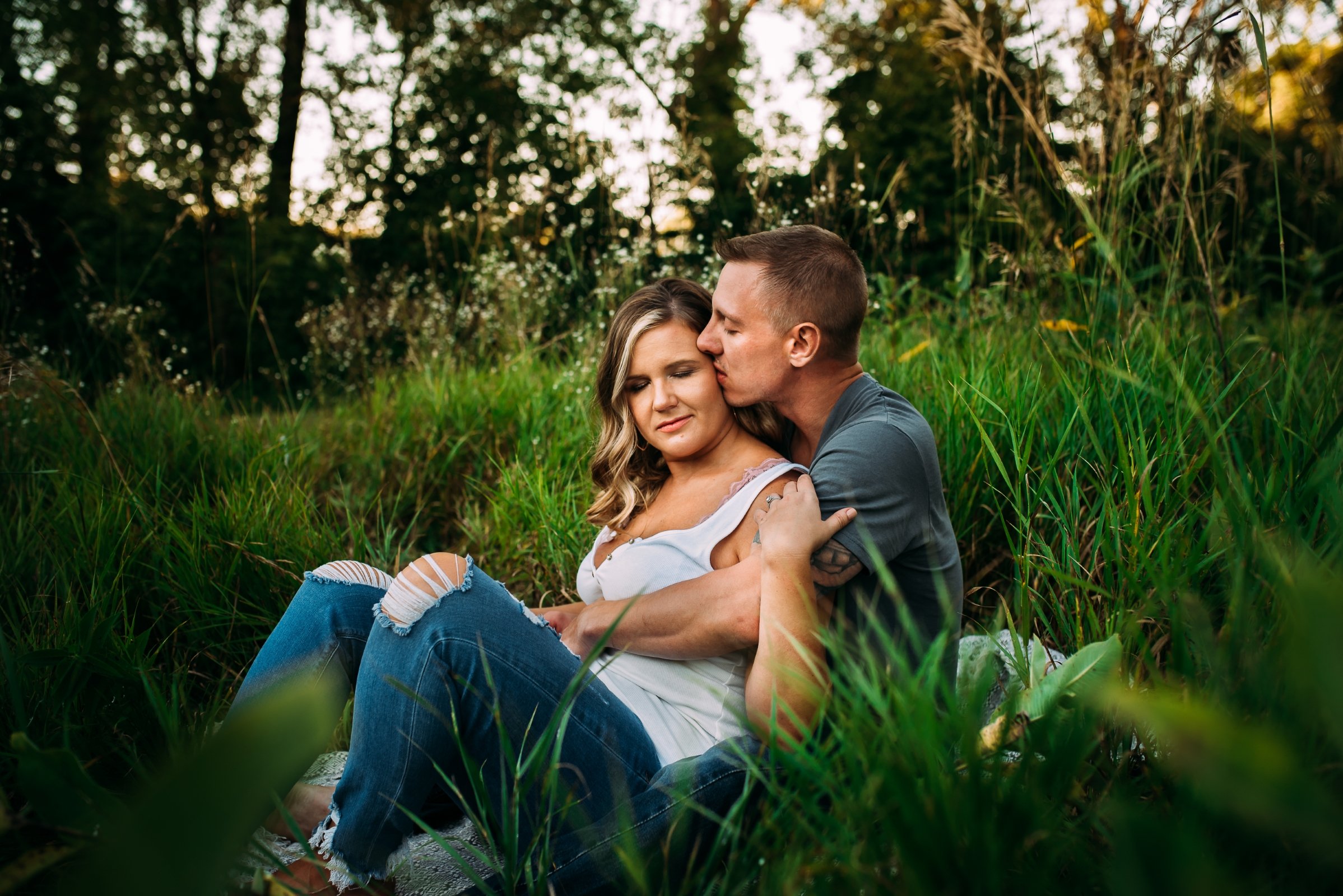 engagement, Wisconsin engagement Photographer, Wausau, Green Bay, Milwaukee, Madison, Minocqua, Door County, What to Wear Photos, unique engagement photos 