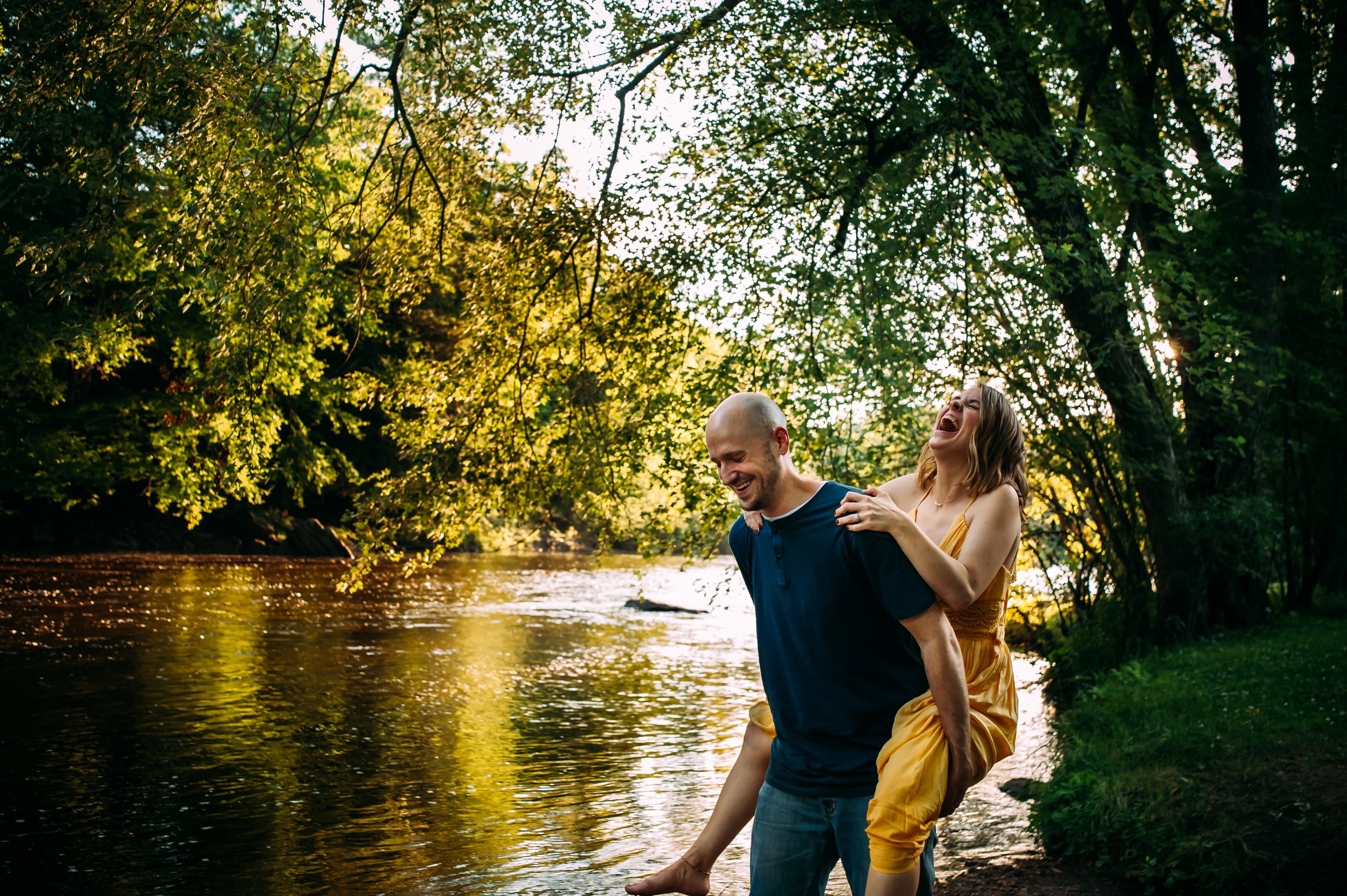 engagement, Wisconsin engagement Photographer, Wausau, Green Bay, Milwaukee, Madison, Minocqua, Door County, What to Wear Photos, unique engagement photos 