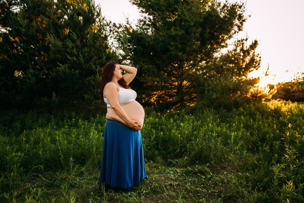 maternity, Wisconsin maternity Photographer, Wausau, Green Bay, Milwaukee, Madison, Minocqua, Door County, What to Wear Photos, unique maternity photos 