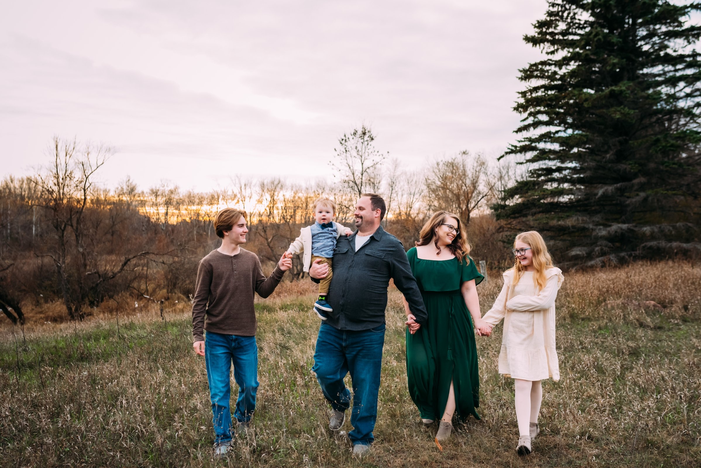 happy family in wausau for family portraits