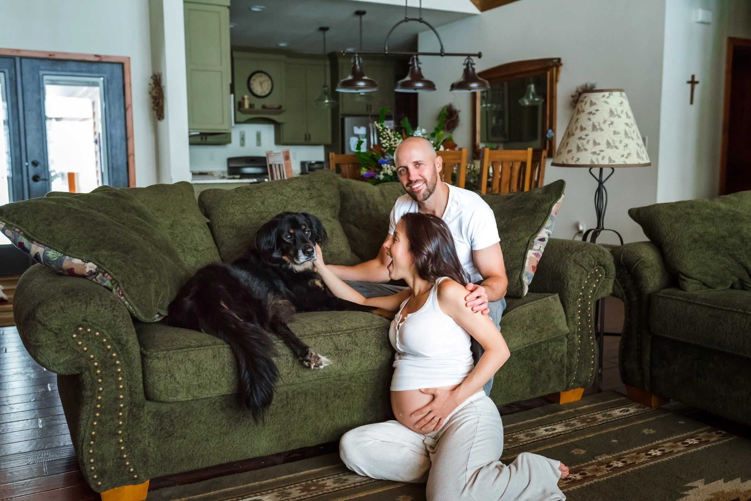 Minocqua Wisconsin Wausau Wisconsin in home maternity photo session