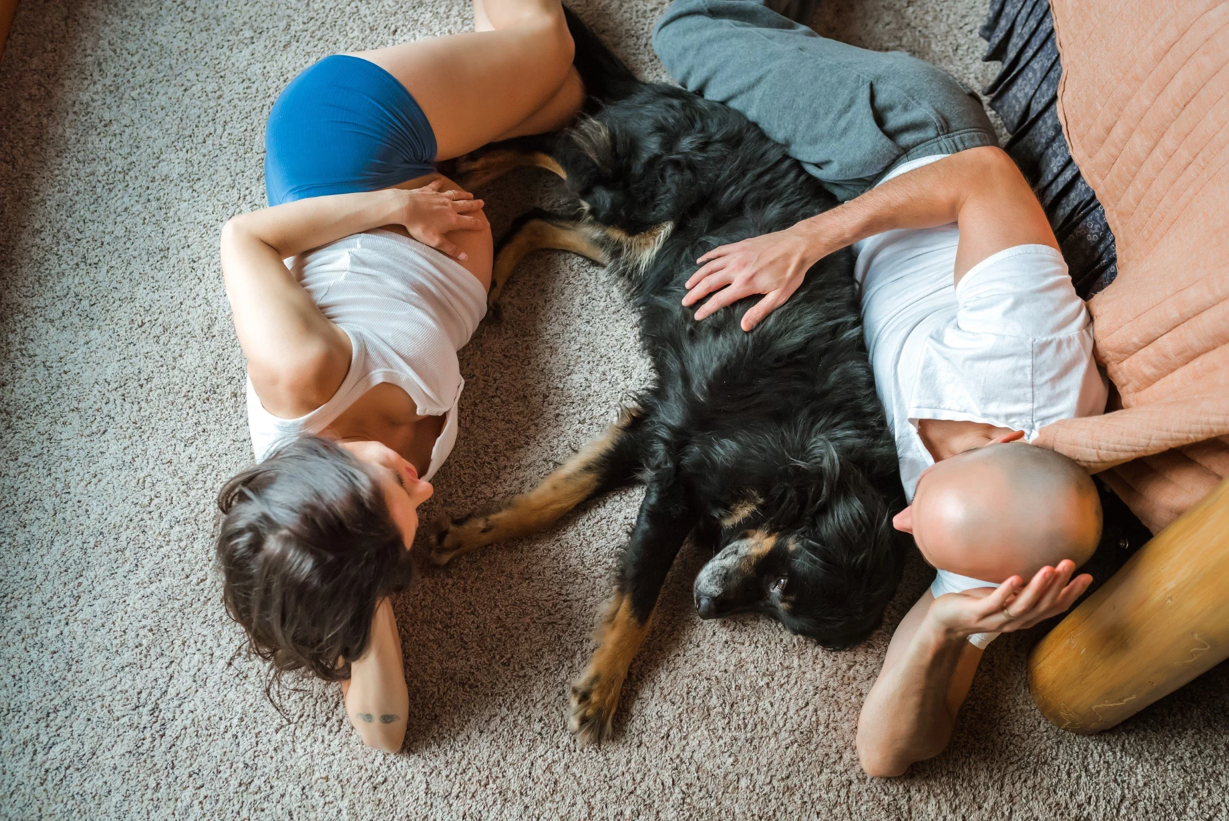 Minocqua Wisconsin Wausau Wisconsin in home maternity photo session