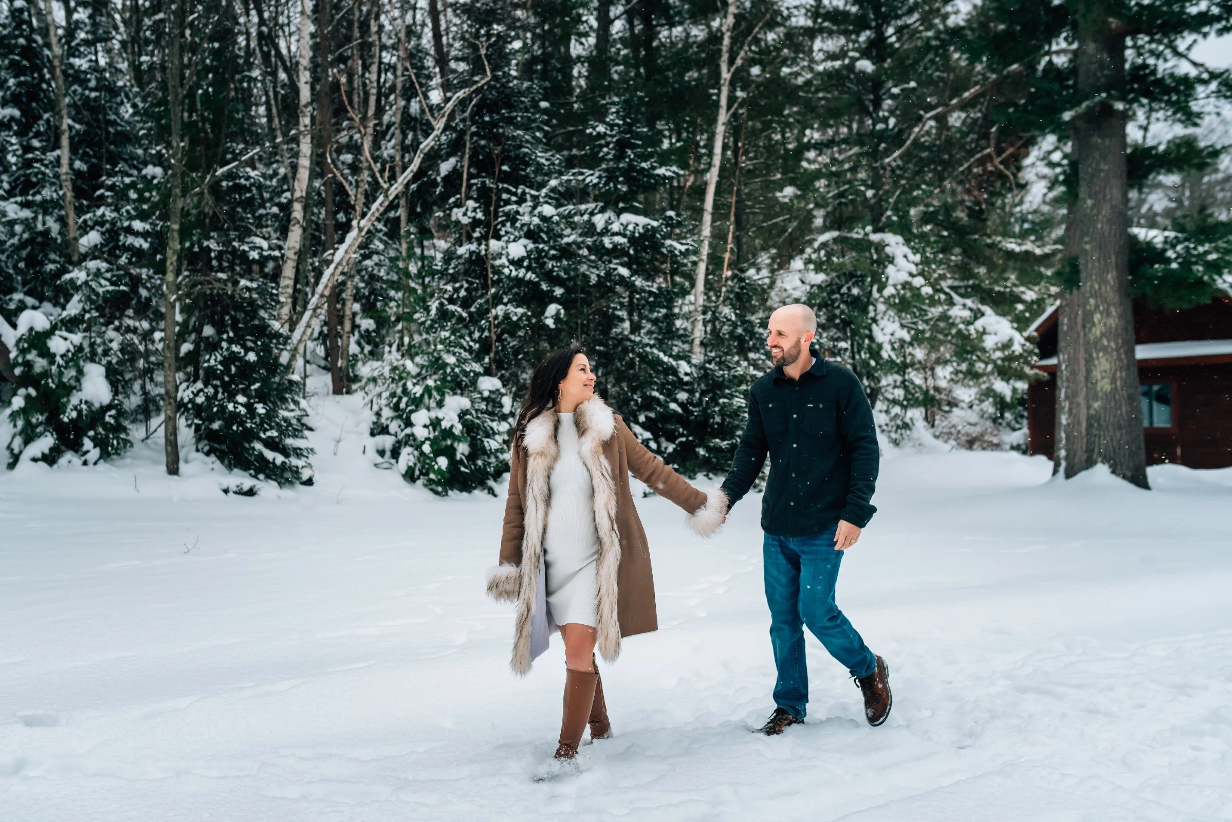 Minocqua Wisconsin Wausau Wisconsin winter maternity photo session