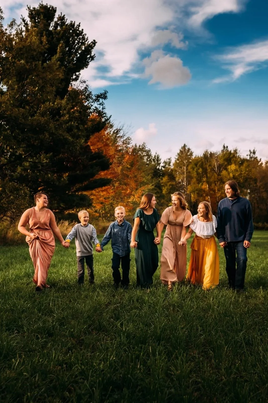 I’m Awkward in Photos: What Actually Happens During a Photo Session. Duluth Photographer Tips