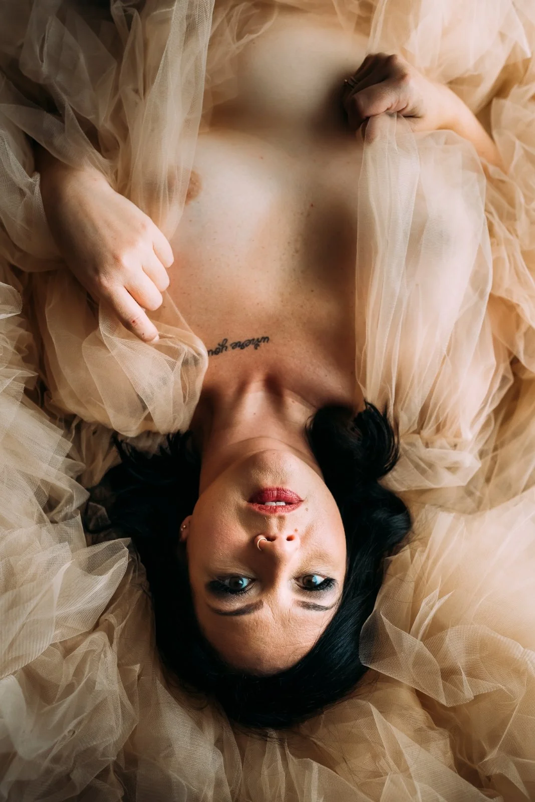 Duluth Minnesota boudoir photographer serving all of Minnesota including Duluth, Wrenshall, Hermantown, Cloquet, Proctor, Esko, Superior