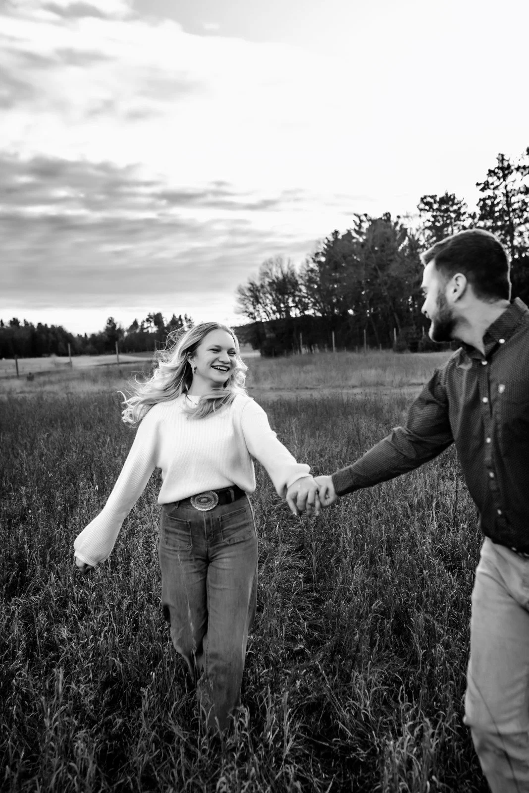 Duluth Minnesota engagement hotographer serving all of Minnesota including Duluth, Hermantown, Cloquet, Proctor, Esko, Superior, &amp; the Twin Ports, and the North Shore