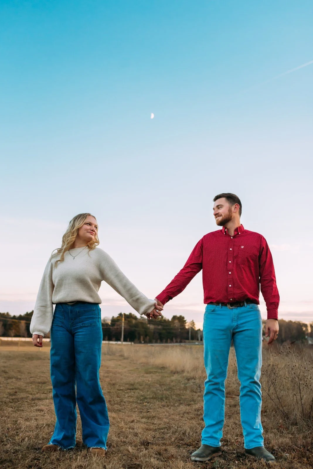 Duluth Minnesota engagement hotographer serving all of Minnesota including Duluth, Hermantown, Cloquet, Proctor, Esko, Superior, &amp; the Twin Ports, and the North Shore