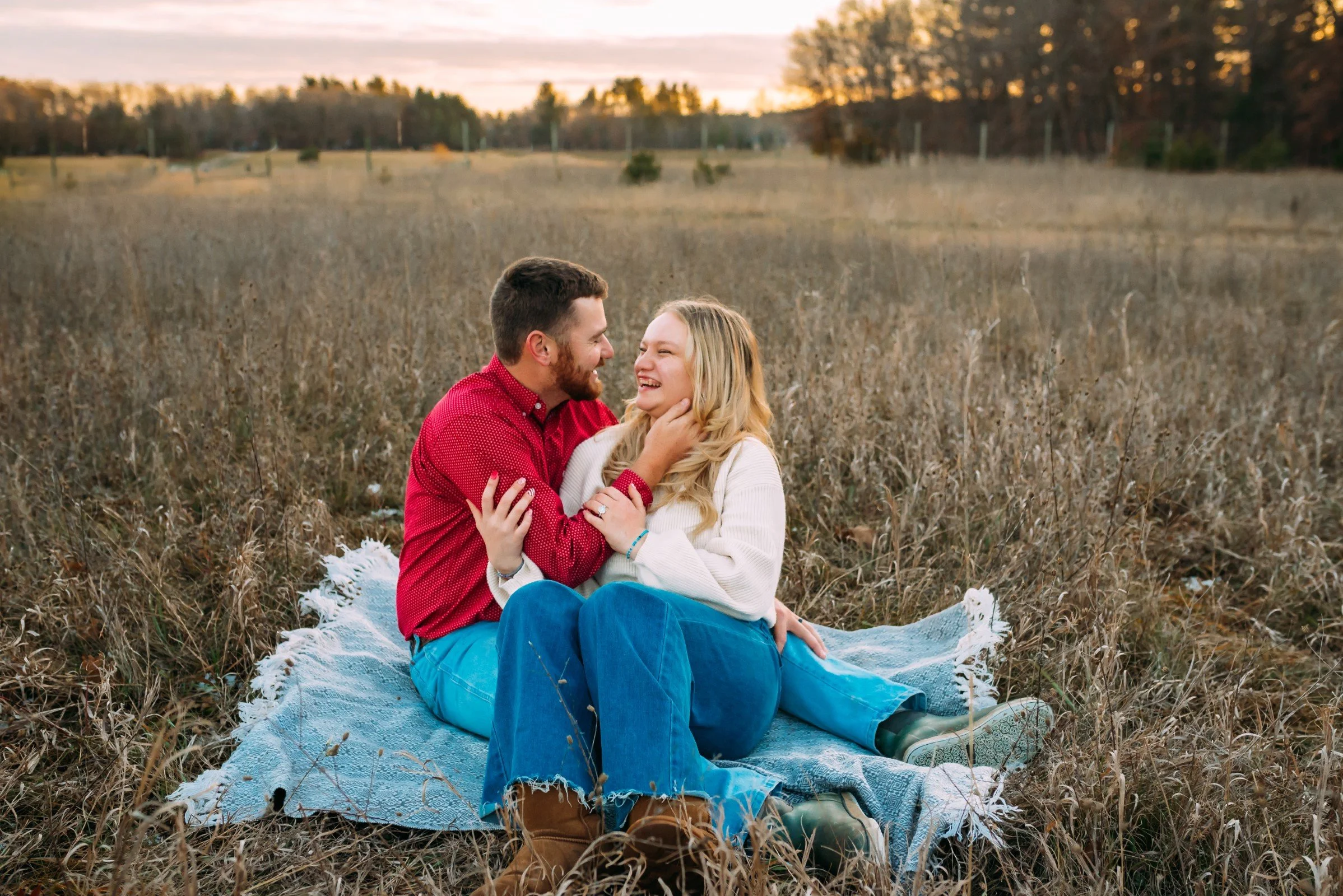 Duluth Minnesota engagement hotographer serving all of Minnesota including Duluth, Hermantown, Cloquet, Proctor, Esko, Superior, &amp; the Twin Ports, and the North Shore