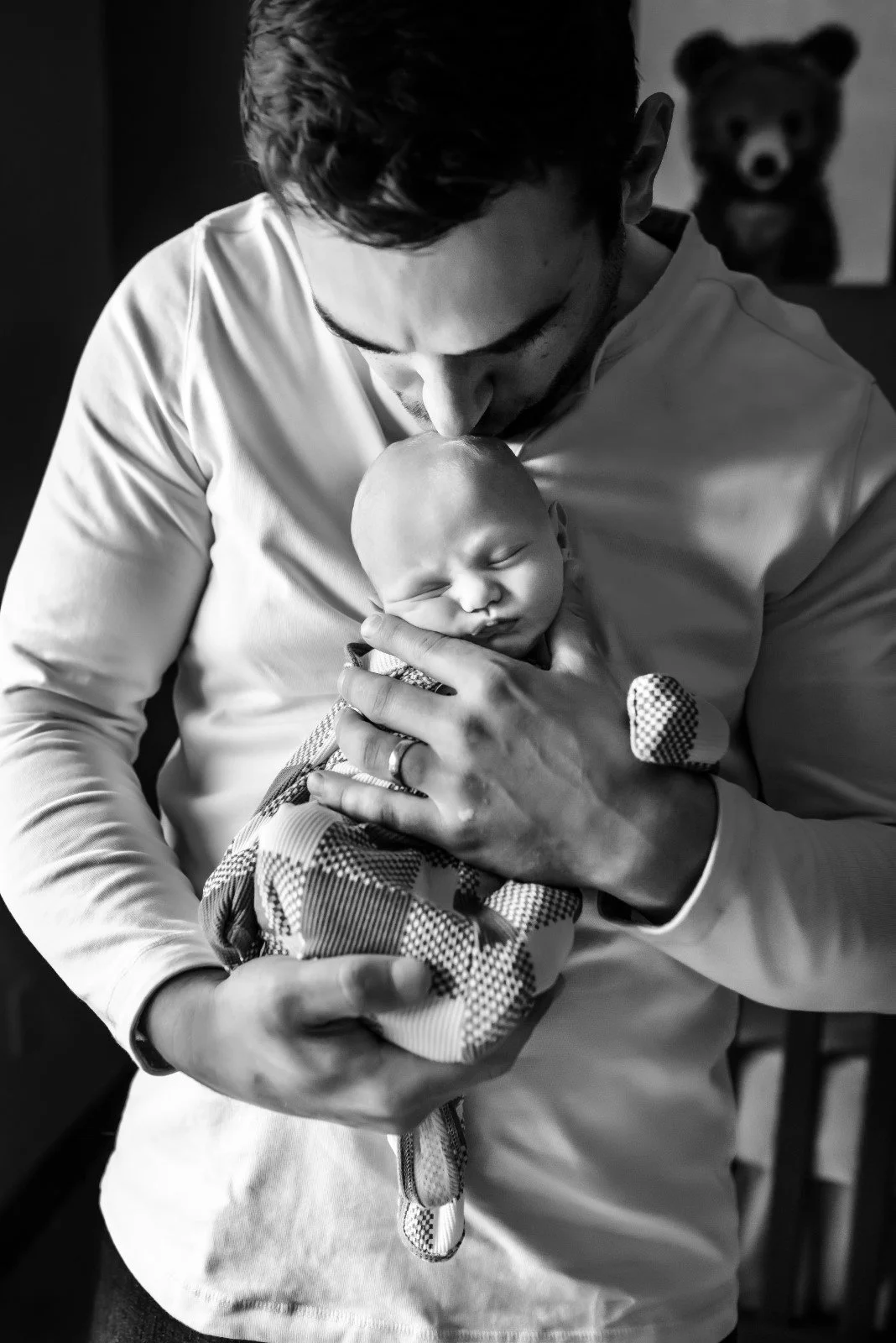 Duluth Minnesota newborn photographer serving all of Minnesota including Duluth, Hermantown, Cloquet, Proctor, Esko, Superior, &amp; the Twin Ports, and the North Shore
