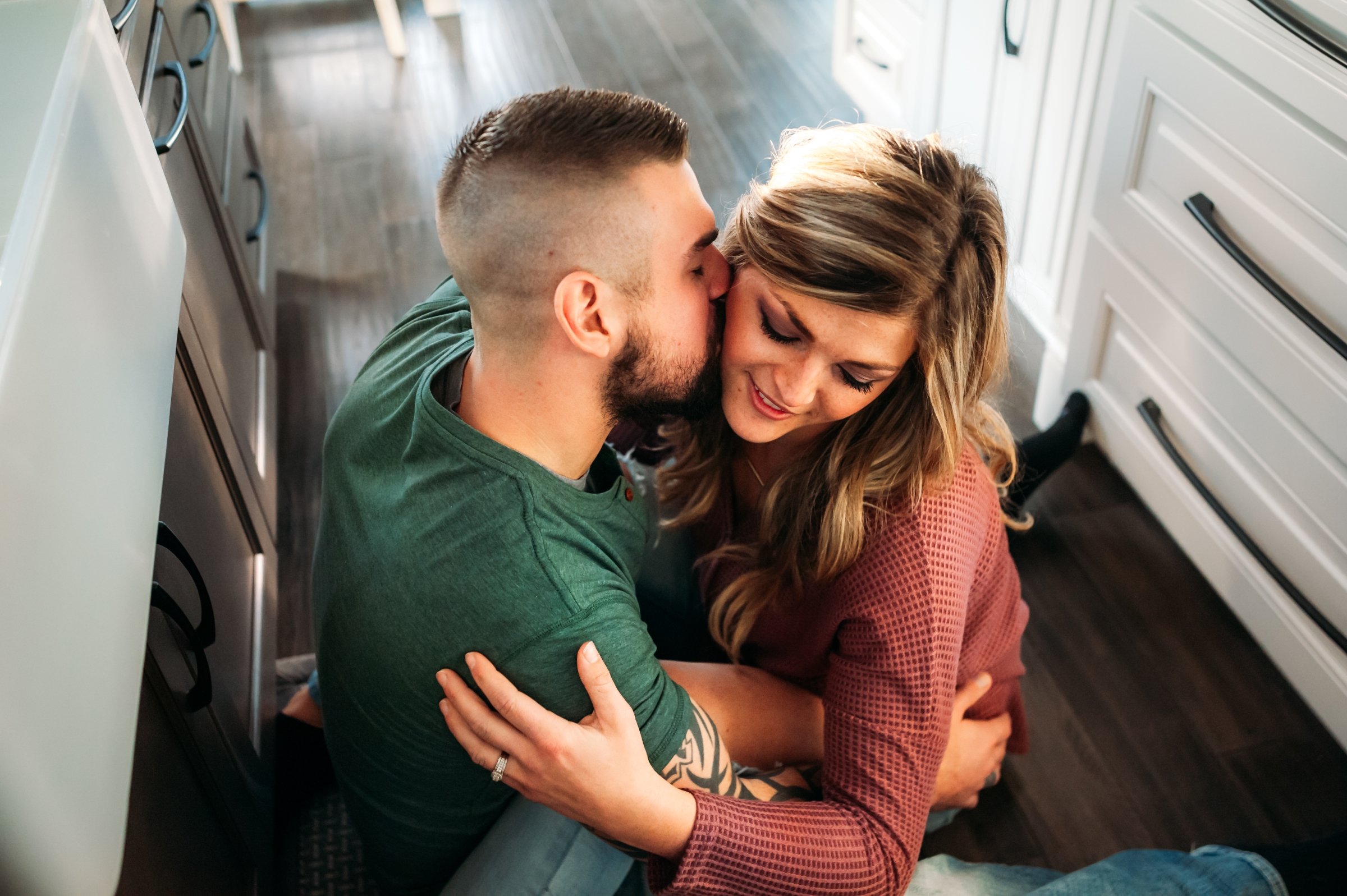 Duluth Minnesota couples photographer engagement photographer serving all of Minnesota including Duluth, Wrenshall, Hermantown, Cloquet, Proctor, Esko, Superior
