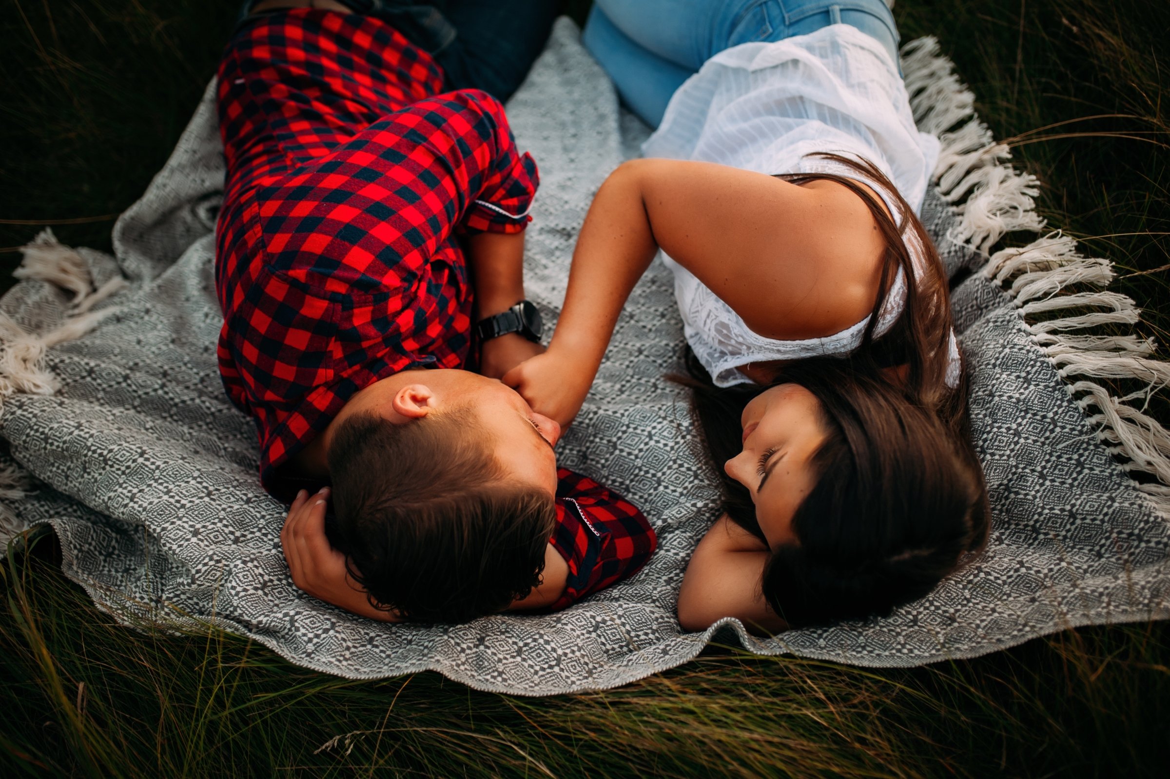 Duluth Minnesota engagement photographer proposal photographer serving all of Minnesota including Duluth, Wrenshall, Hermantown, Cloquet, Proctor, Esko, Superior
