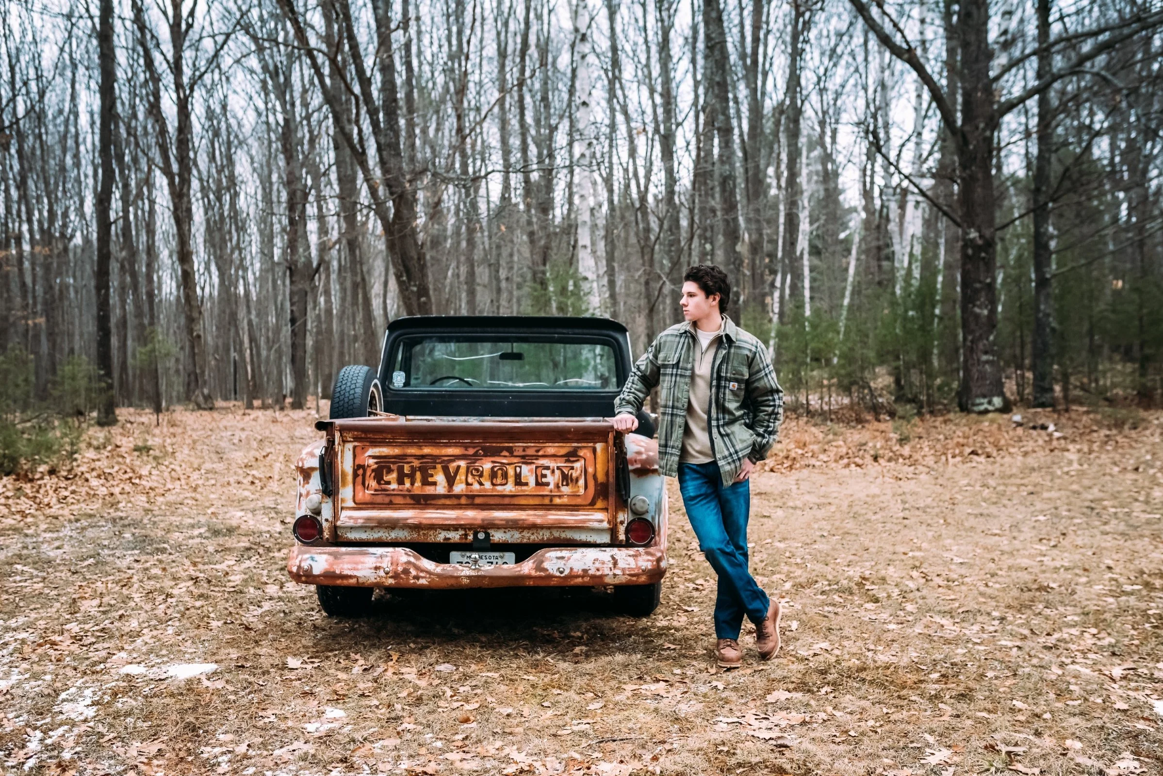 Duluth Minnesota senior photographer serving all of Minnesota including Duluth, Wrenshall, Hermantown, Cloquet, Proctor, Esko, Superior