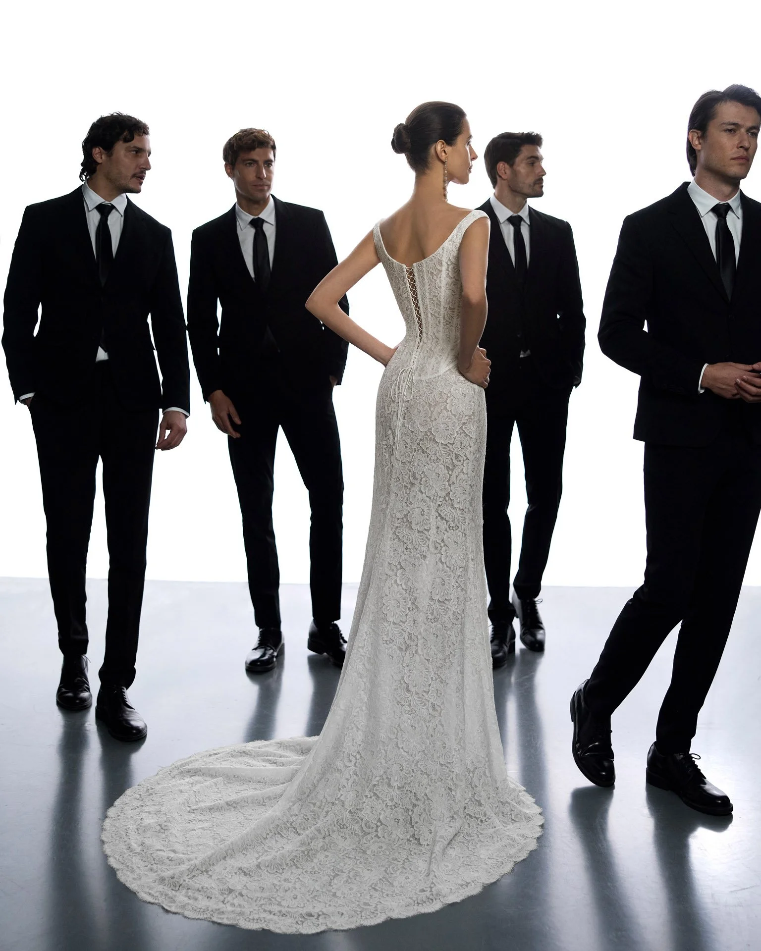 Marie-Gabriel-Couture-Indianapolis-Indiana-Best-Bridal-Store-Aire-Barcelona-Atelier-YAEL-4.jpg