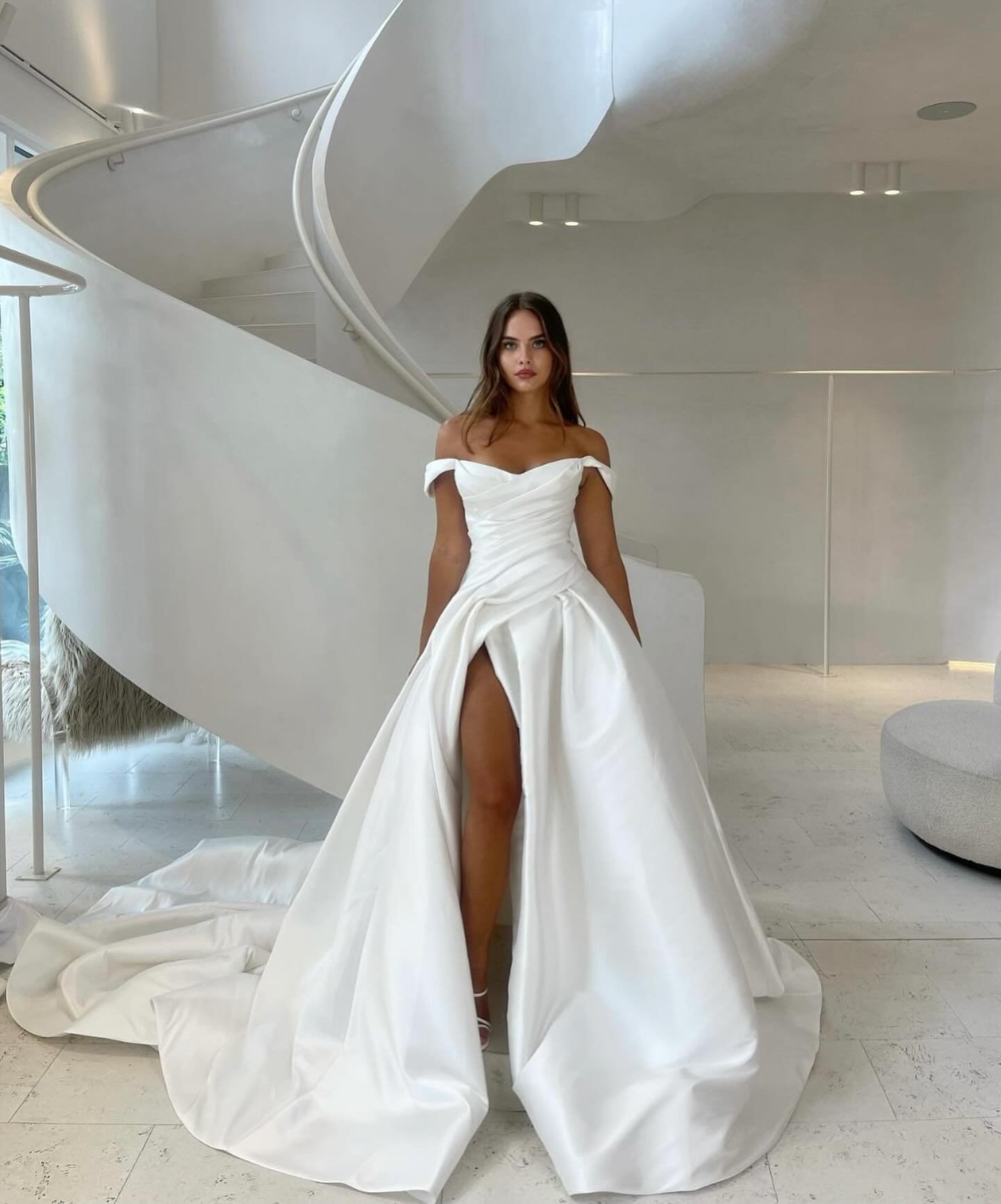 Can you blame us for being obsessed with this new @pallascoutureprivee gown? 🤤

The iconic Australian bridal name, @pallascouture, is one of our many exclusive designers available at Marie Gabriel Bridal! 

Make your appointment to experience the be