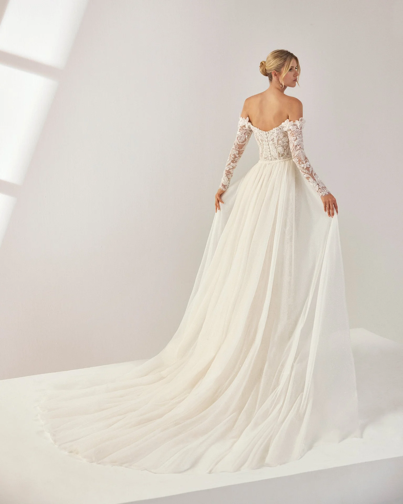 Marie-Gabriel-Couture-Indianapolis-Indiana-Best-Bridal-Store-Luna-Novias-ADRIA-4.jpg