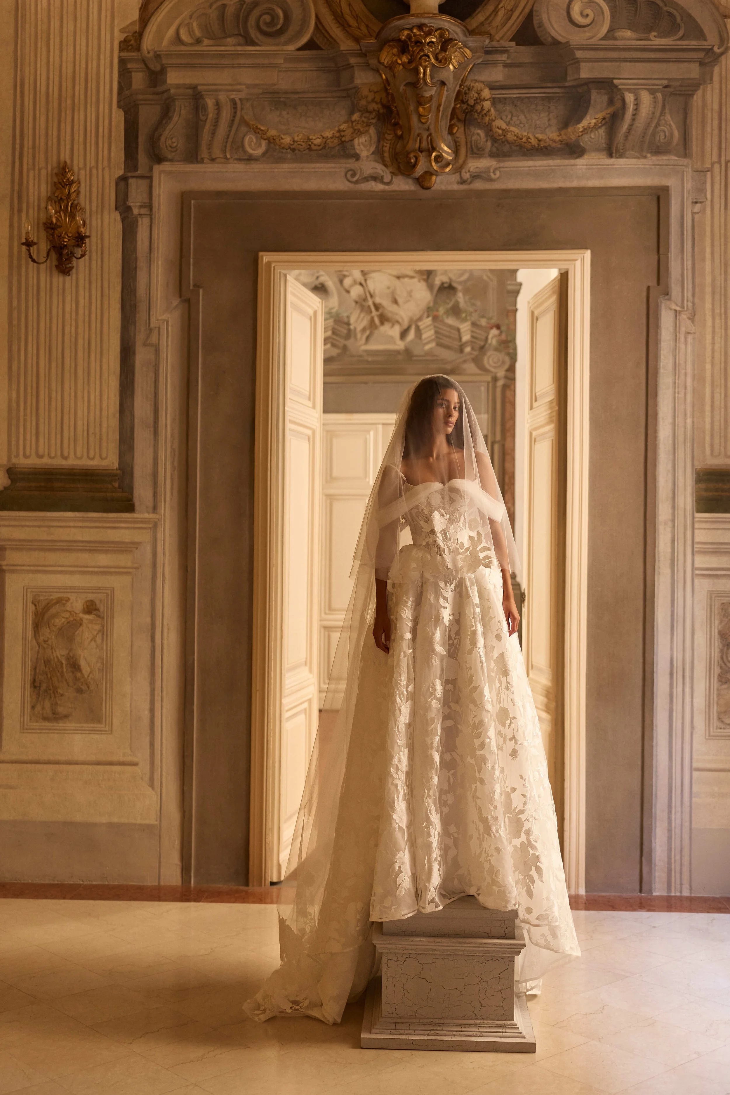 Milla-Nova-Bridal-Marie-Gabriel-Couture-Indianapolis-Indiana-Selianth-2.jpeg