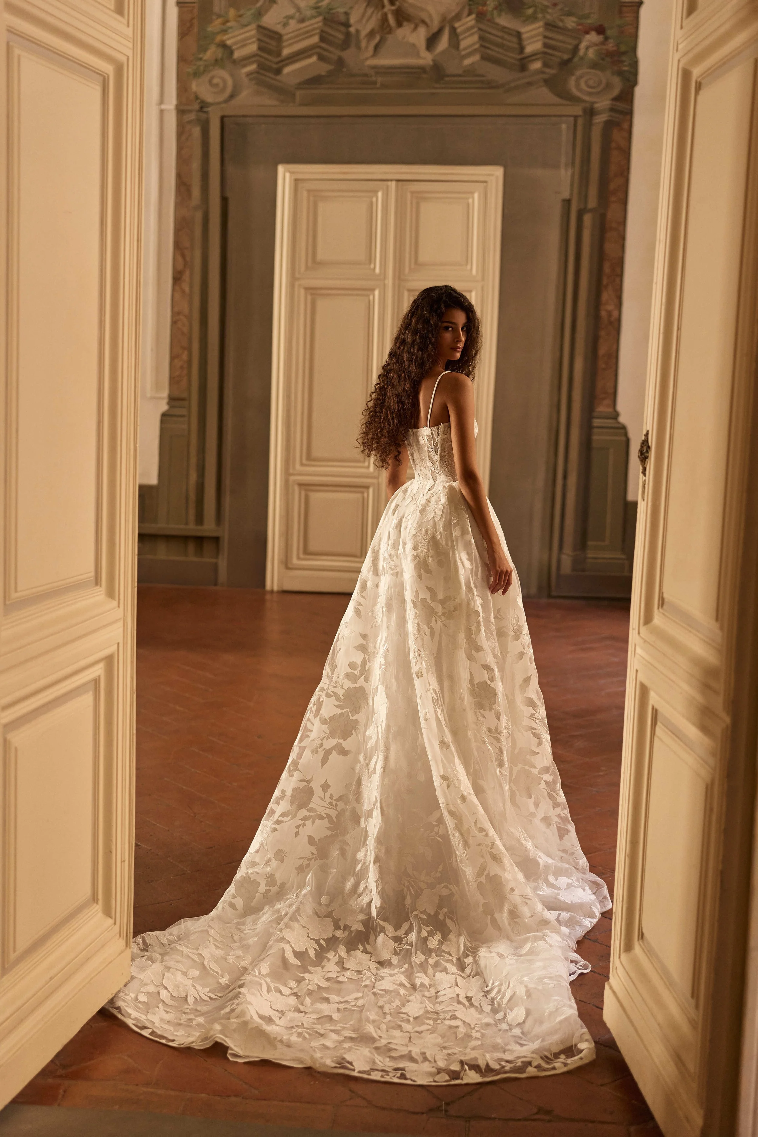 Milla-Nova-Bridal-Marie-Gabriel-Couture-Indianapolis-Indiana-Selianth-5.jpeg
