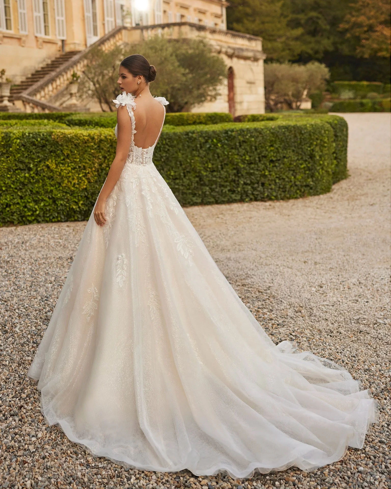 Marie-Gabriel-Couture-Indianapolis-Indiana-Best-Bridal-Store-Rosa-Clara-VALENTY-2.jpg