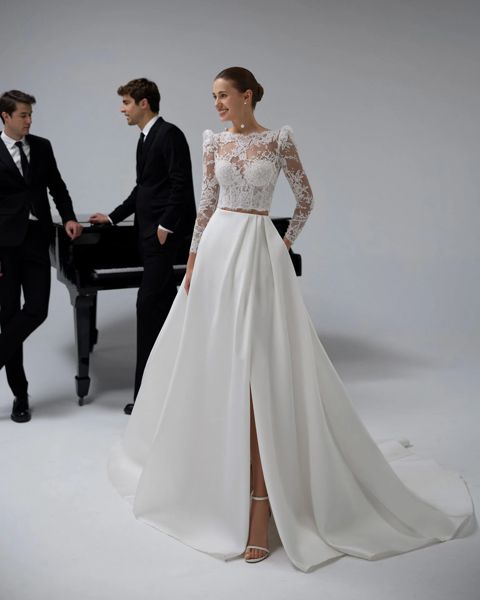 Marie-Gabriel-Couture-Indianapolis-Indiana-Best-Bridal-Store-Aire-Barcelona-Atelier-YUREY-3.jpg