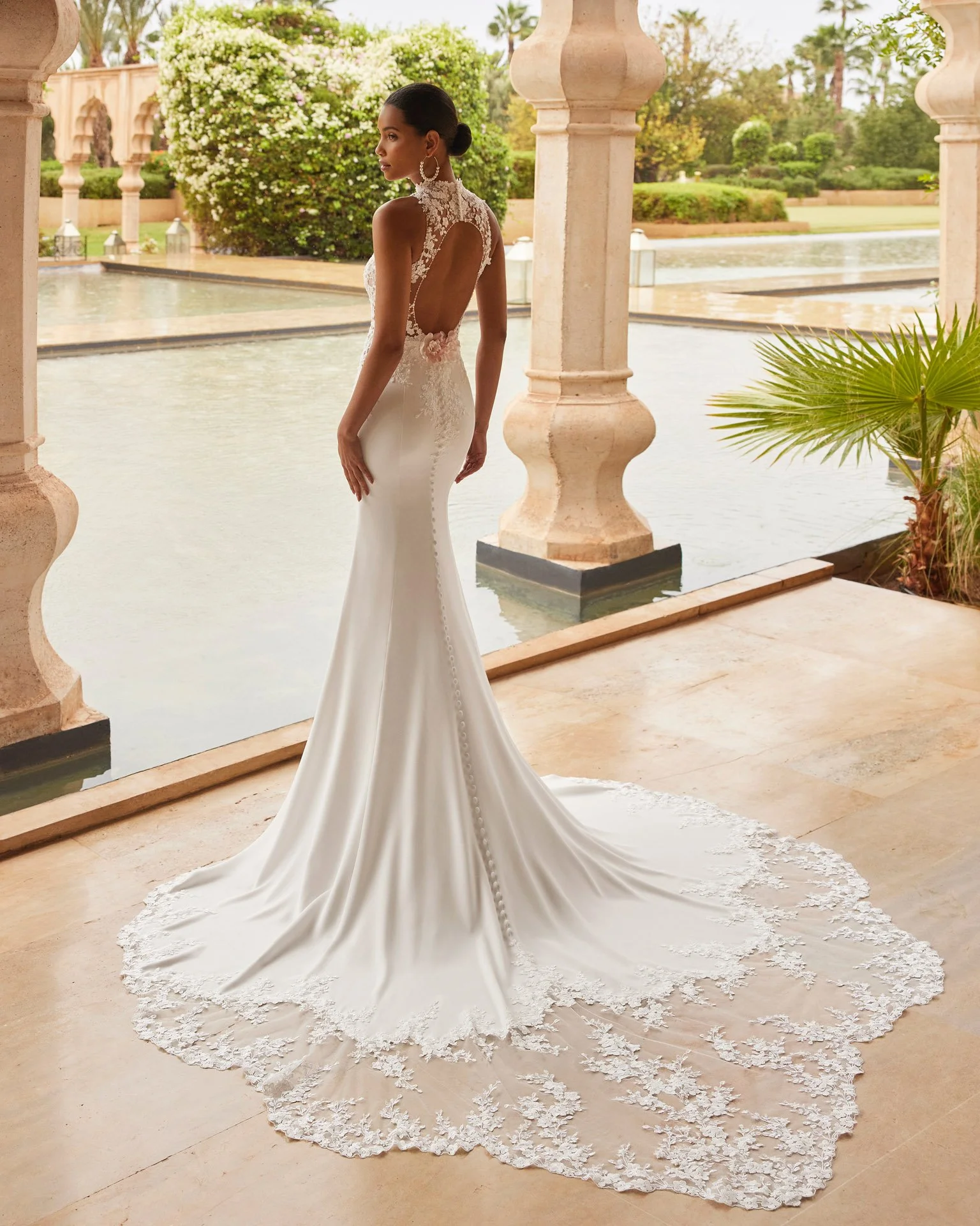 Marie-Gabriel-Couture-Indianapolis-Indiana-Best-Bridal-Store-Rosa-Clara-OLAF.jpg