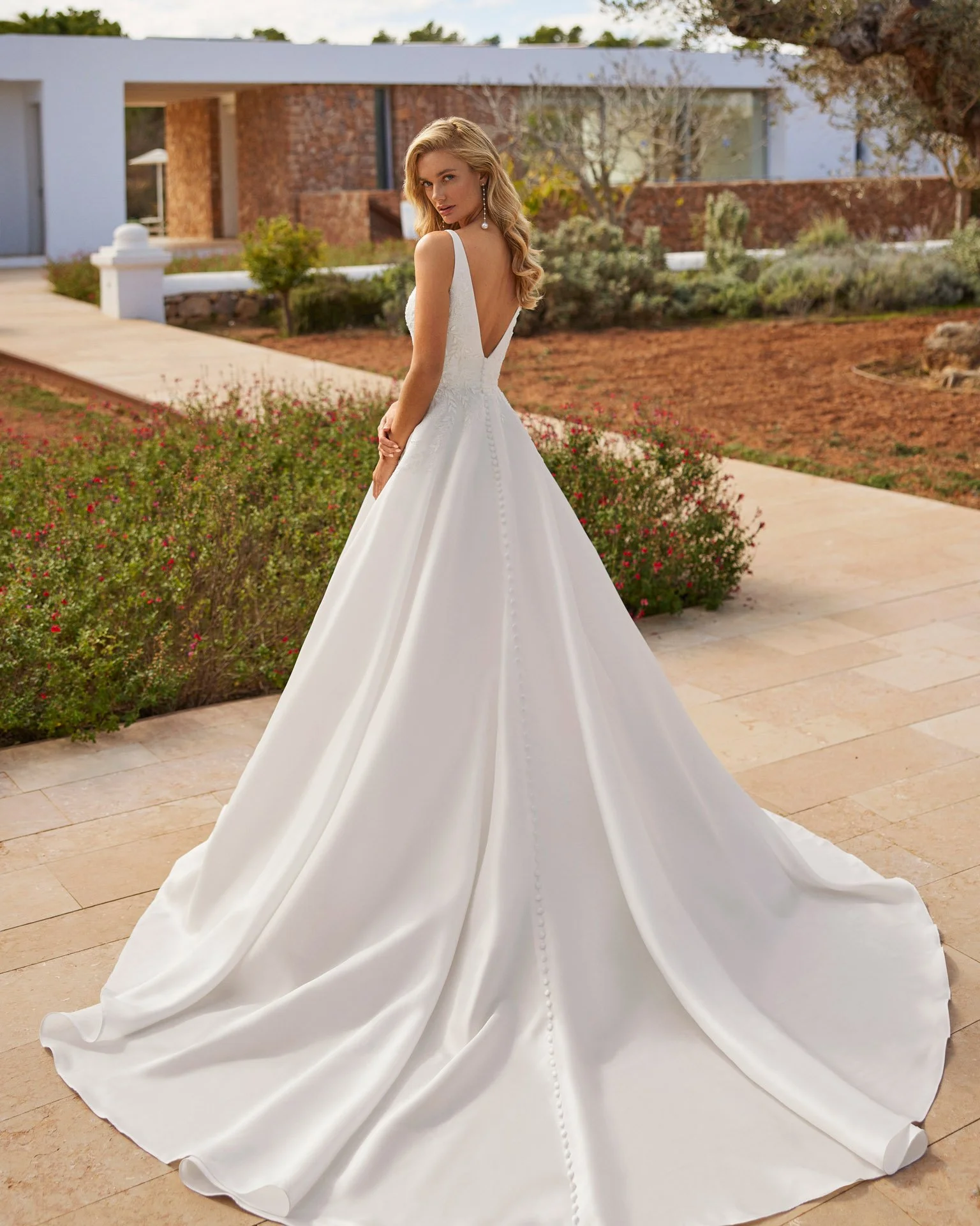 Marie-Gabriel-Couture-Indianapolis-Indiana-Best-Bridal-Store-Adriana-Alier-SUE-2.jpg