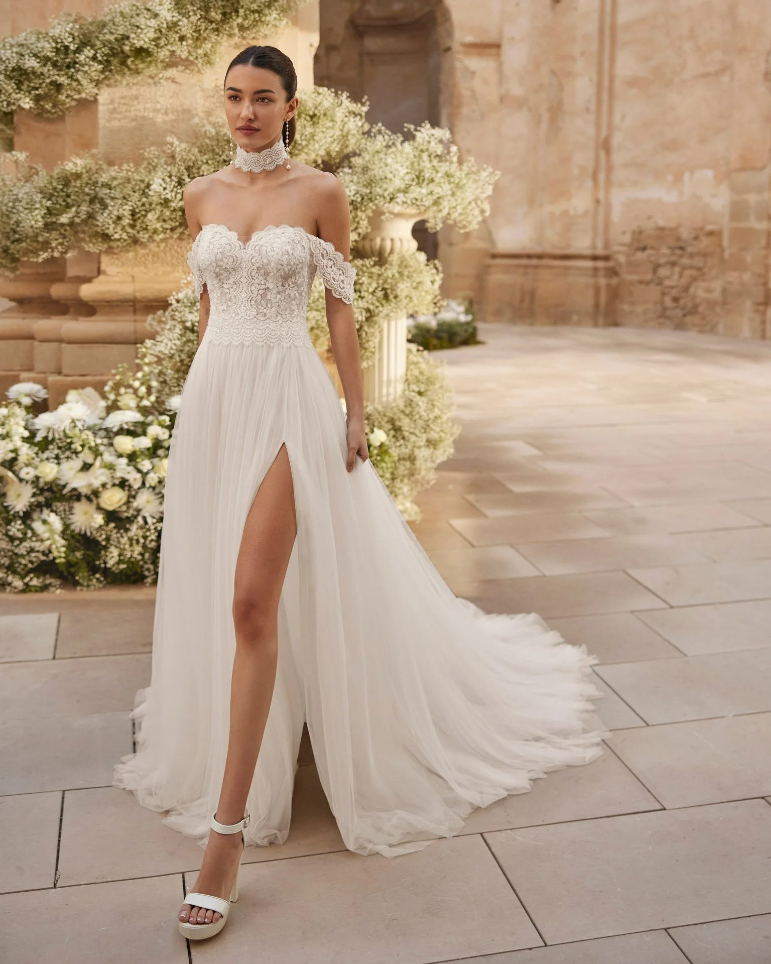 Marie-Gabriel-Couture-Indianapolis-Indiana-Best-Bridal-Store-Aire-Barcelona-MELANIA-2.jpg
