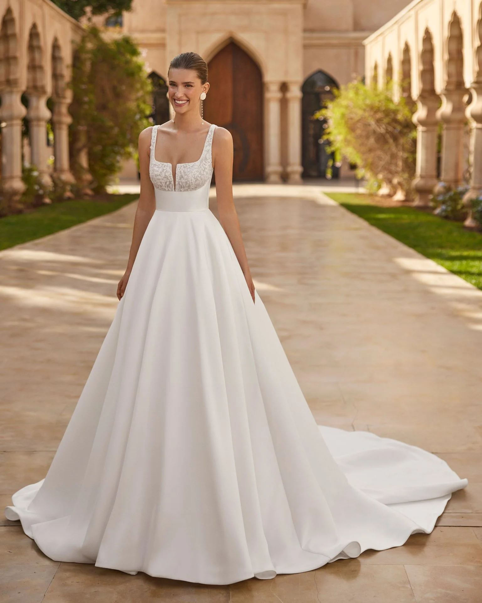 Marie-Gabriel-Couture-Indianapolis-Indiana-Best-Bridal-Store-Rosa-Clara-ORDESA.jpg