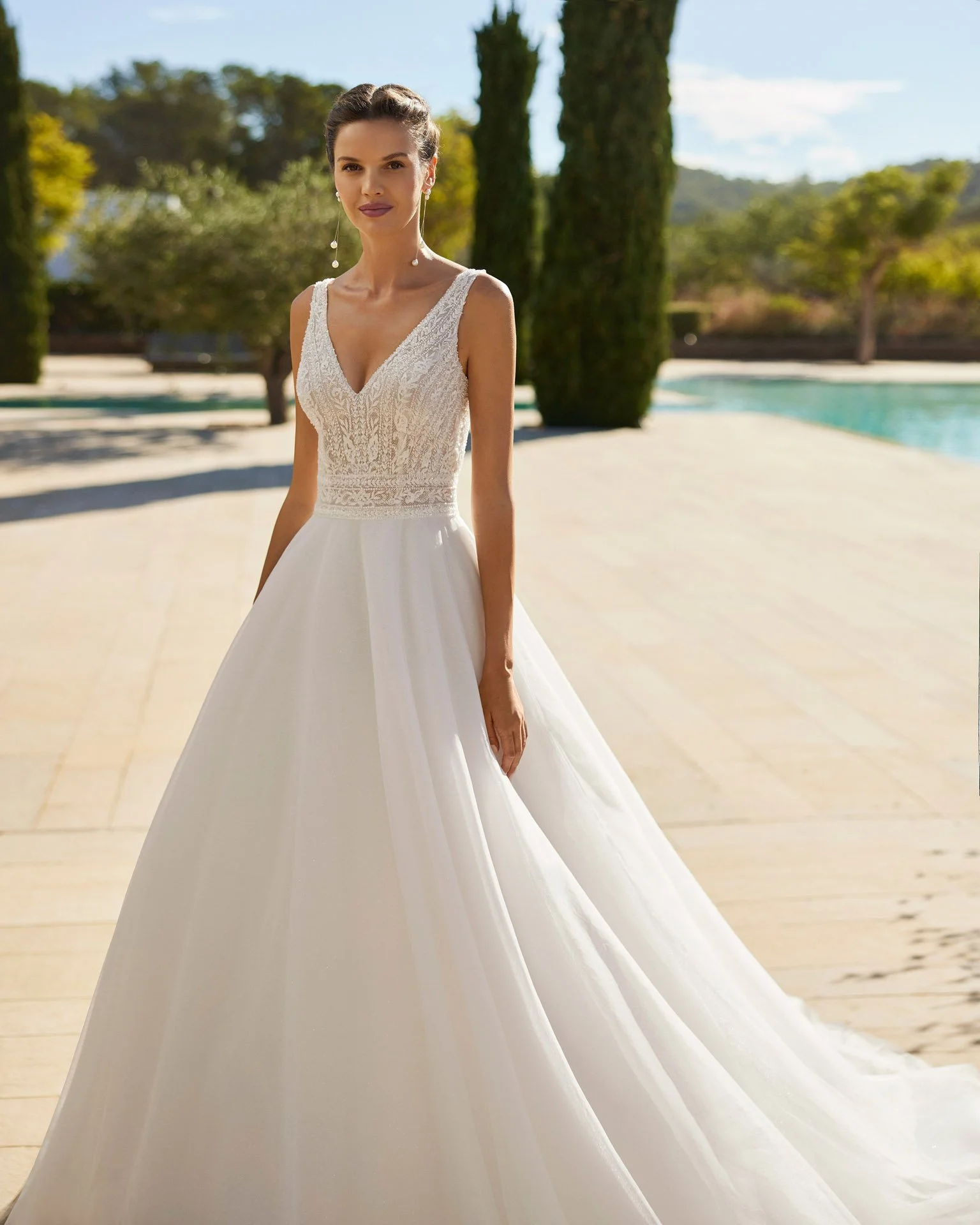 Marie-Gabriel-Couture-Indianapolis-Indiana-Best-Bridal-Store-Adriana-Alier-SIRO-3.jpg