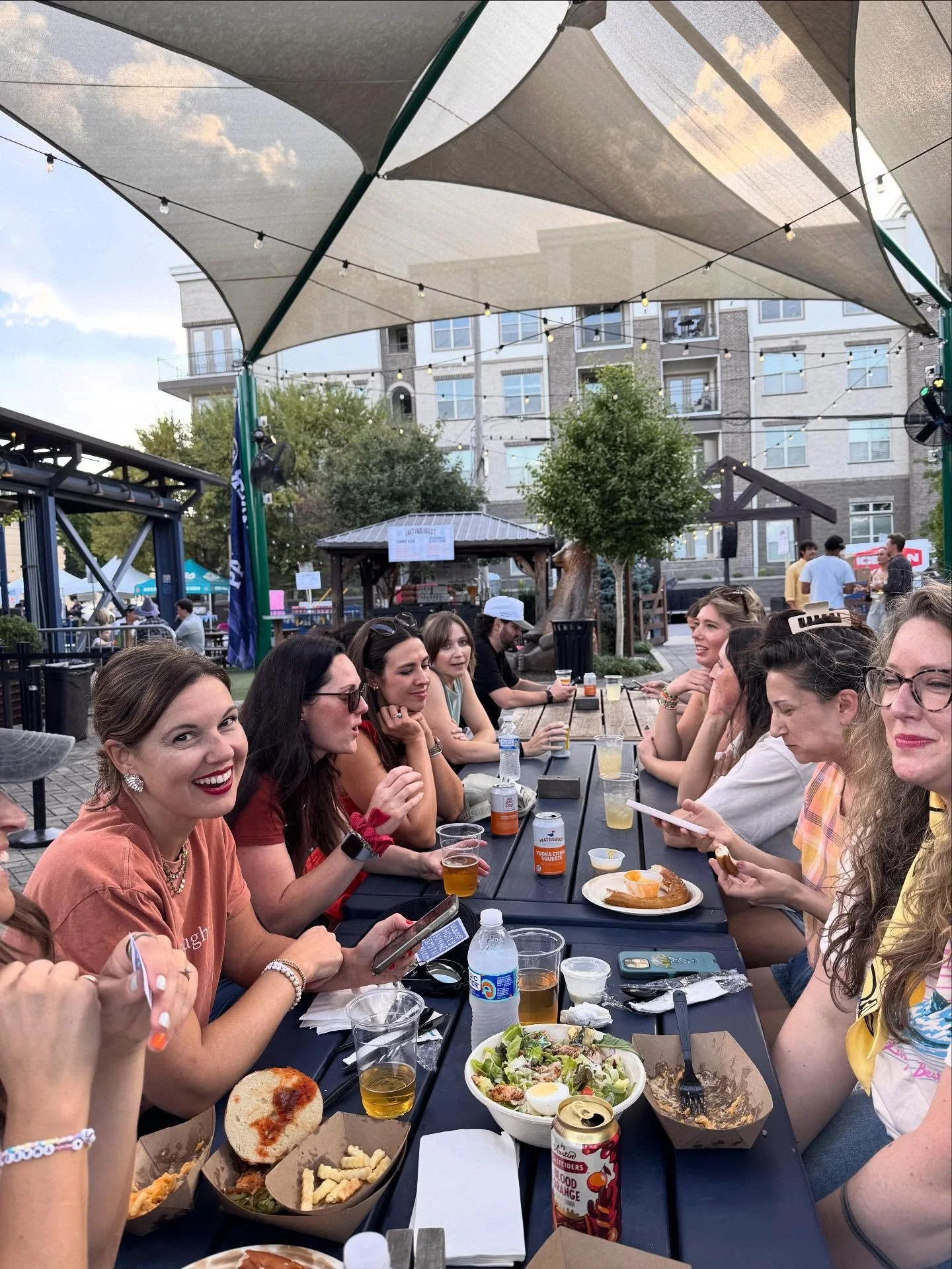 It&rsquo;s been so long since I&rsquo;ve put anything new on here that I didn&rsquo;t know what to press to start a post &hellip; please don&rsquo;t ask how long this took me. Ok, two weeks late but photo dump pics of my time in Nashville for the Exh