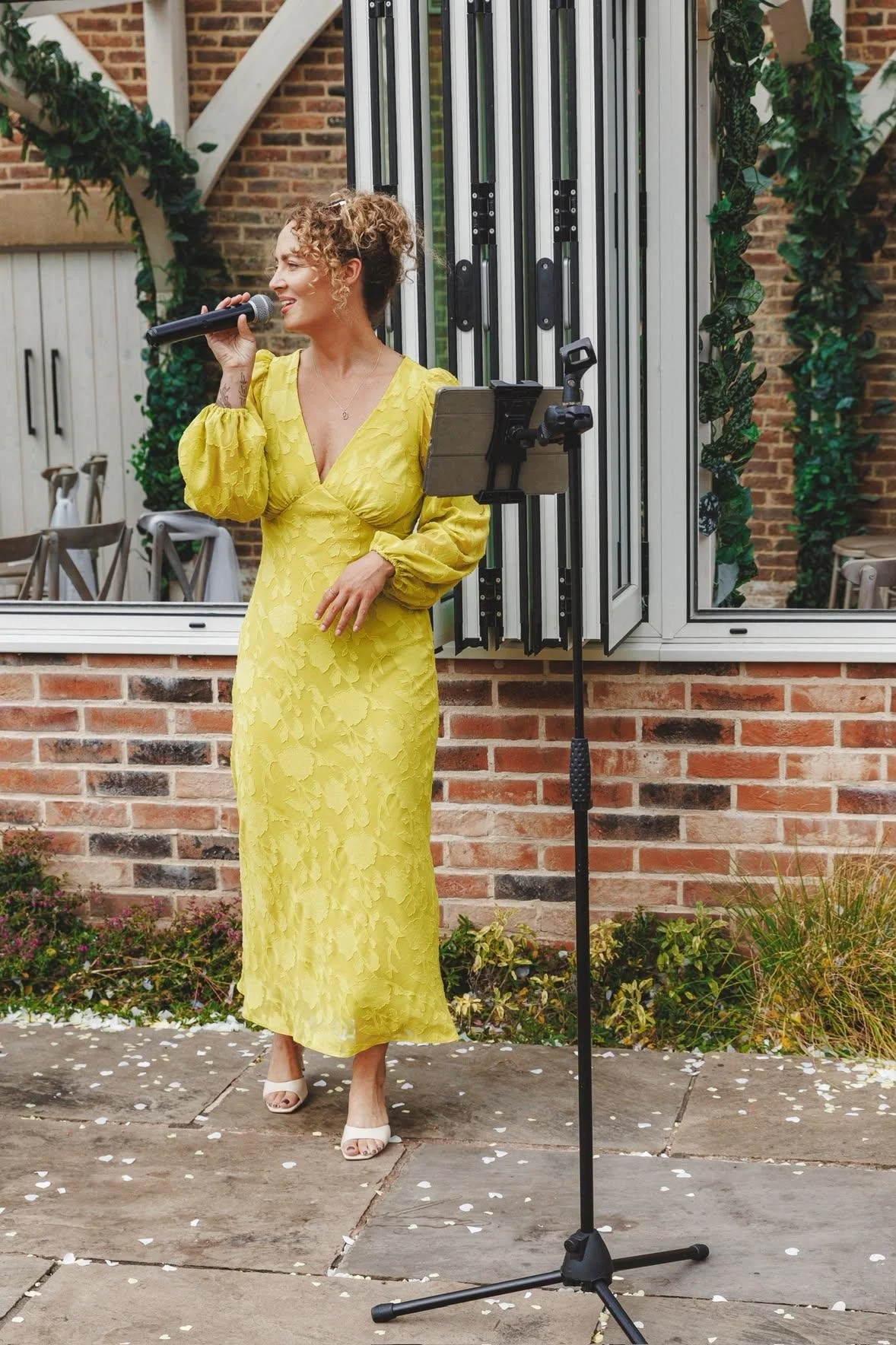 Josie Sian Vocalist Wedding Singer Derby