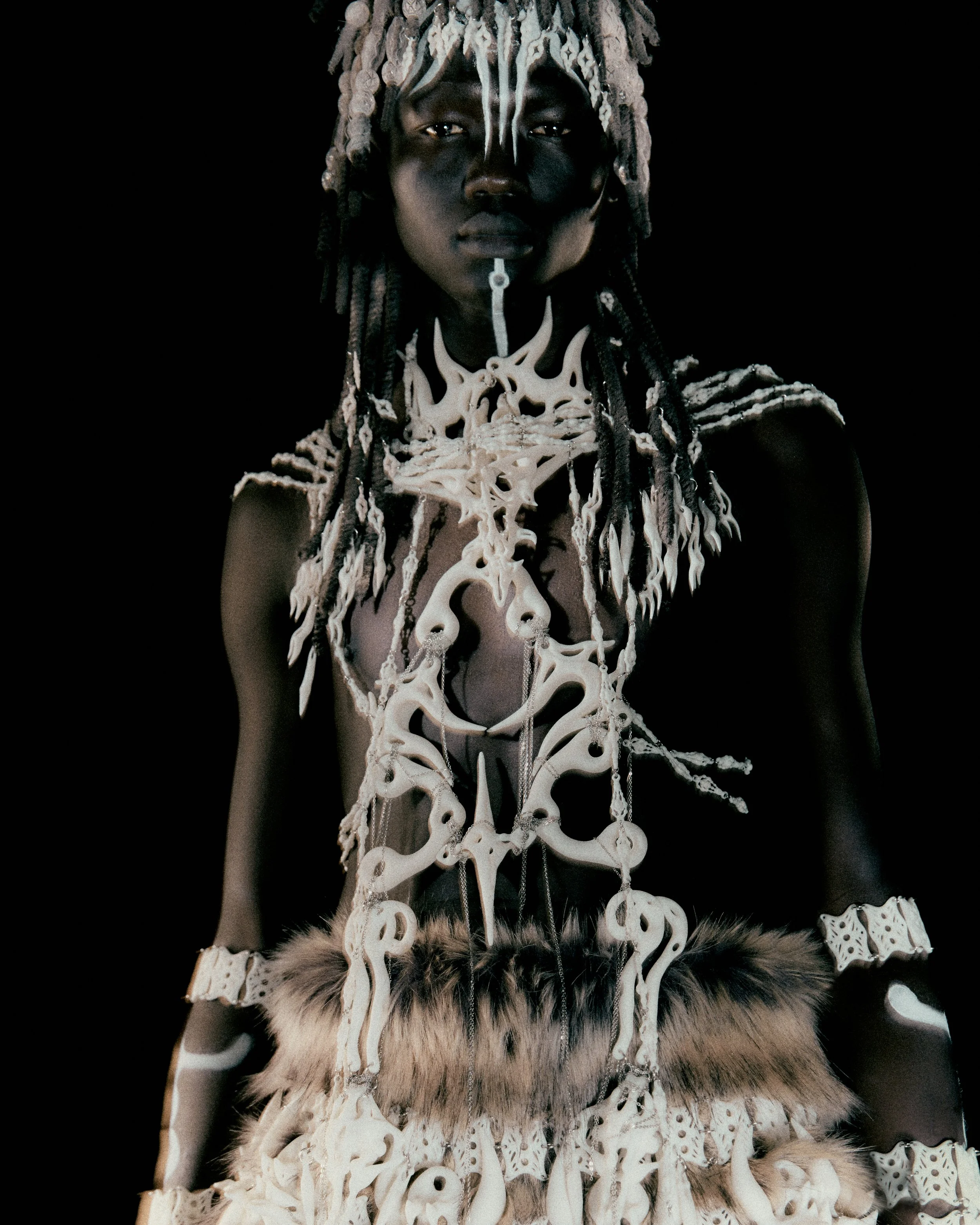 EDIT_CE_886LAB_LOOK2 _J5A4864.jpg