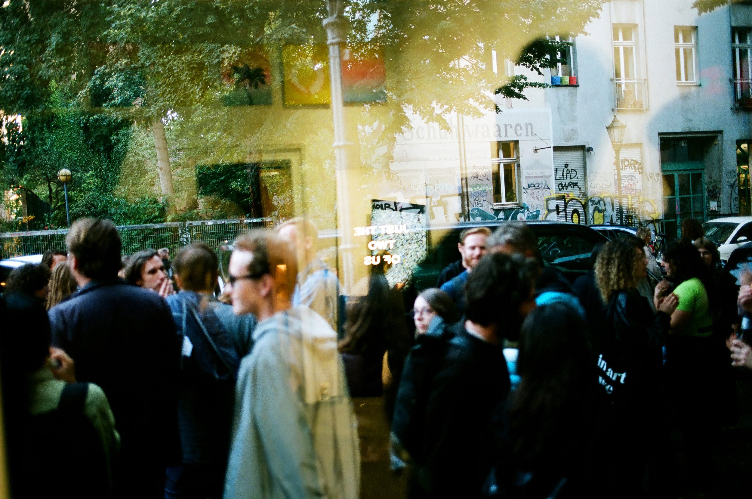 Exhibition at dekabinett pop-up