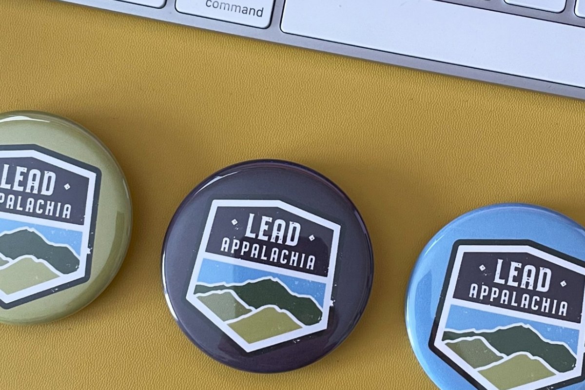 la-wyld-button-signage.jpg