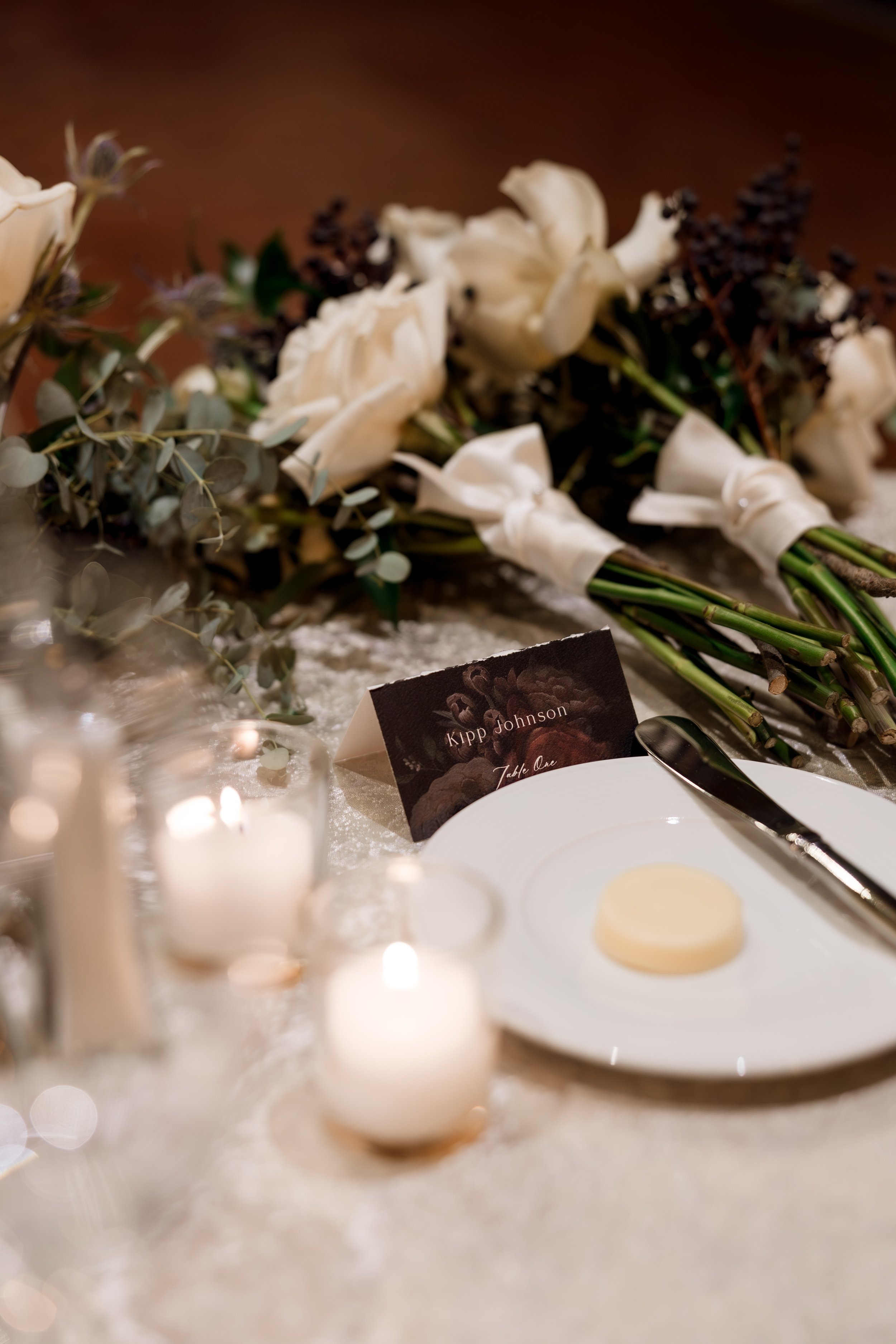 Wedding reception tablescape decor at InterContinental Chicago
