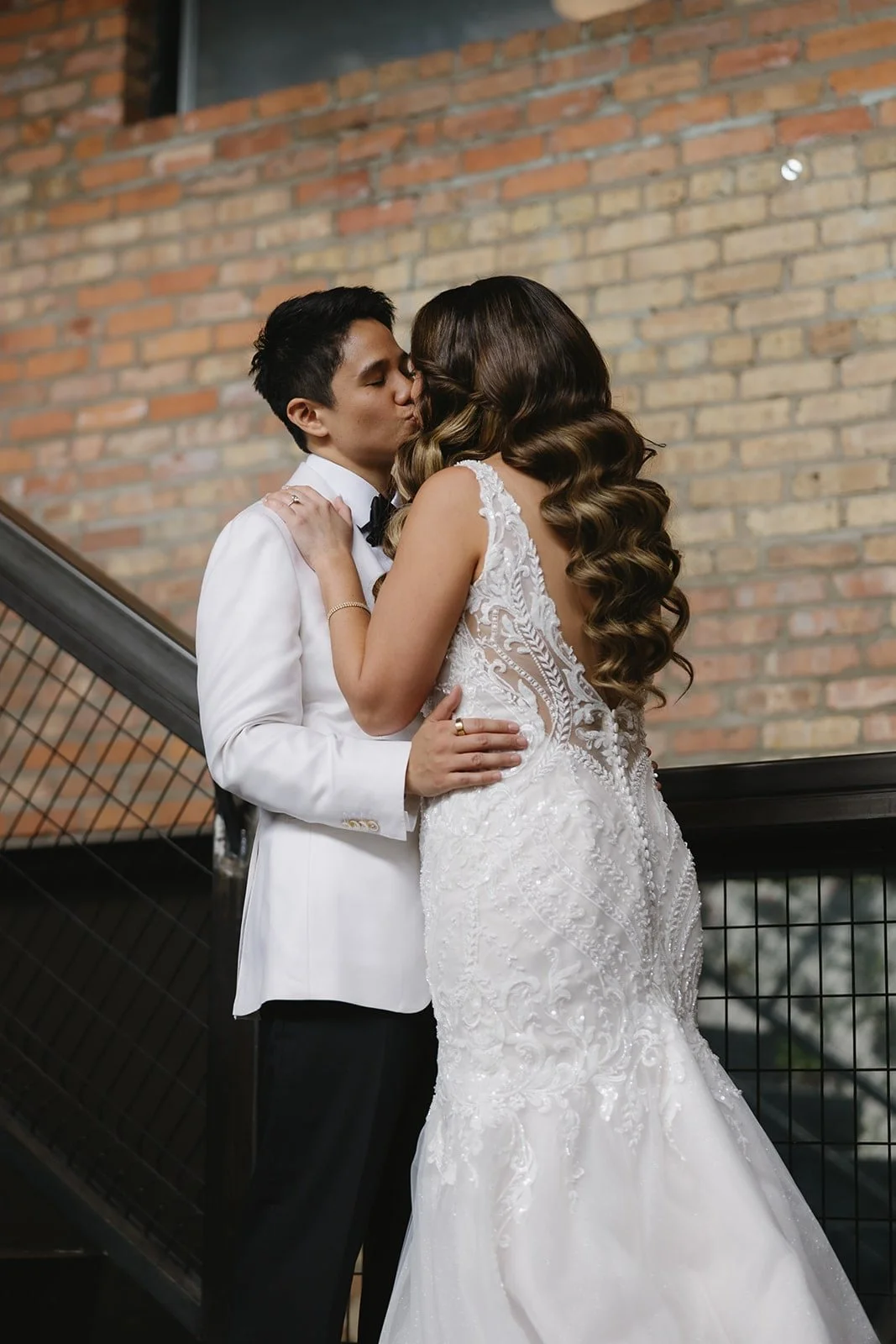 fairlie-chicago-wedding-twin-staircases3.jpg