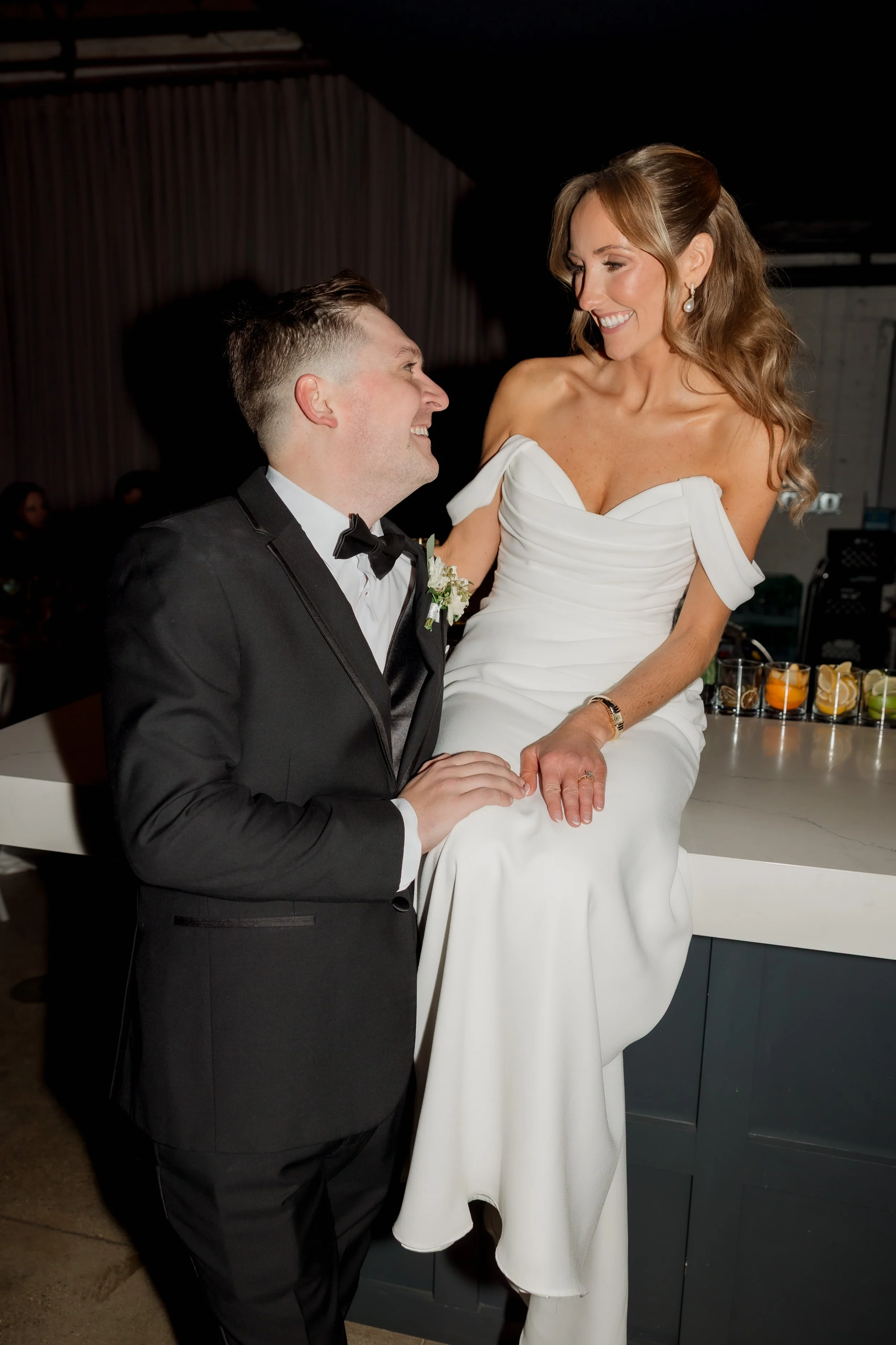 Walden Chicago wedding photos at the bar