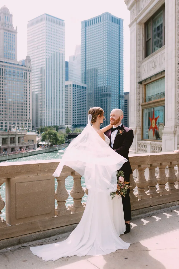 Kaitlyn+Johnston+Photography+_+Chicago,+IL+Wedding+&+Portrait+Photographer-63.webp