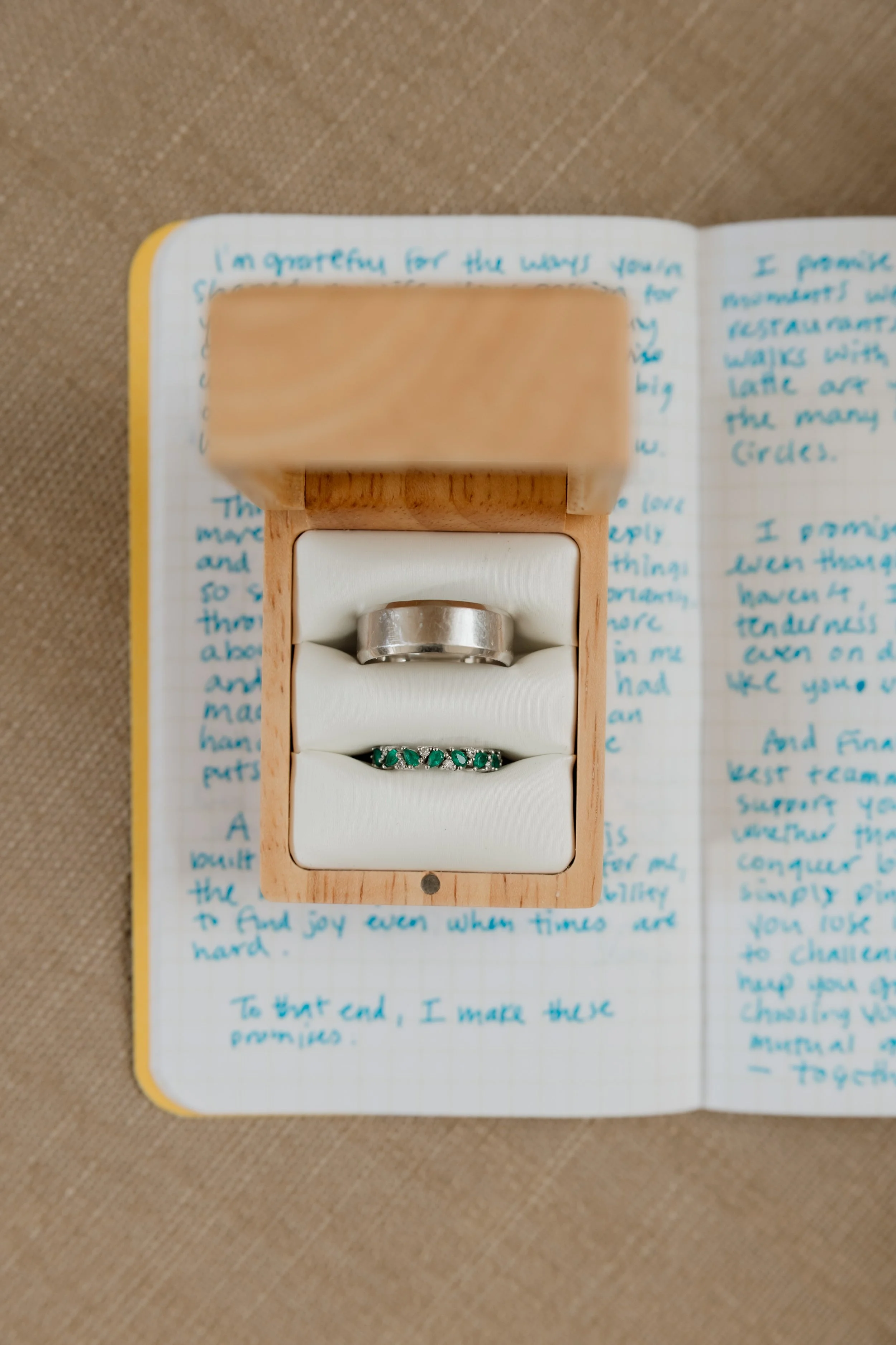 Getting ready details at InterContinental Chicago