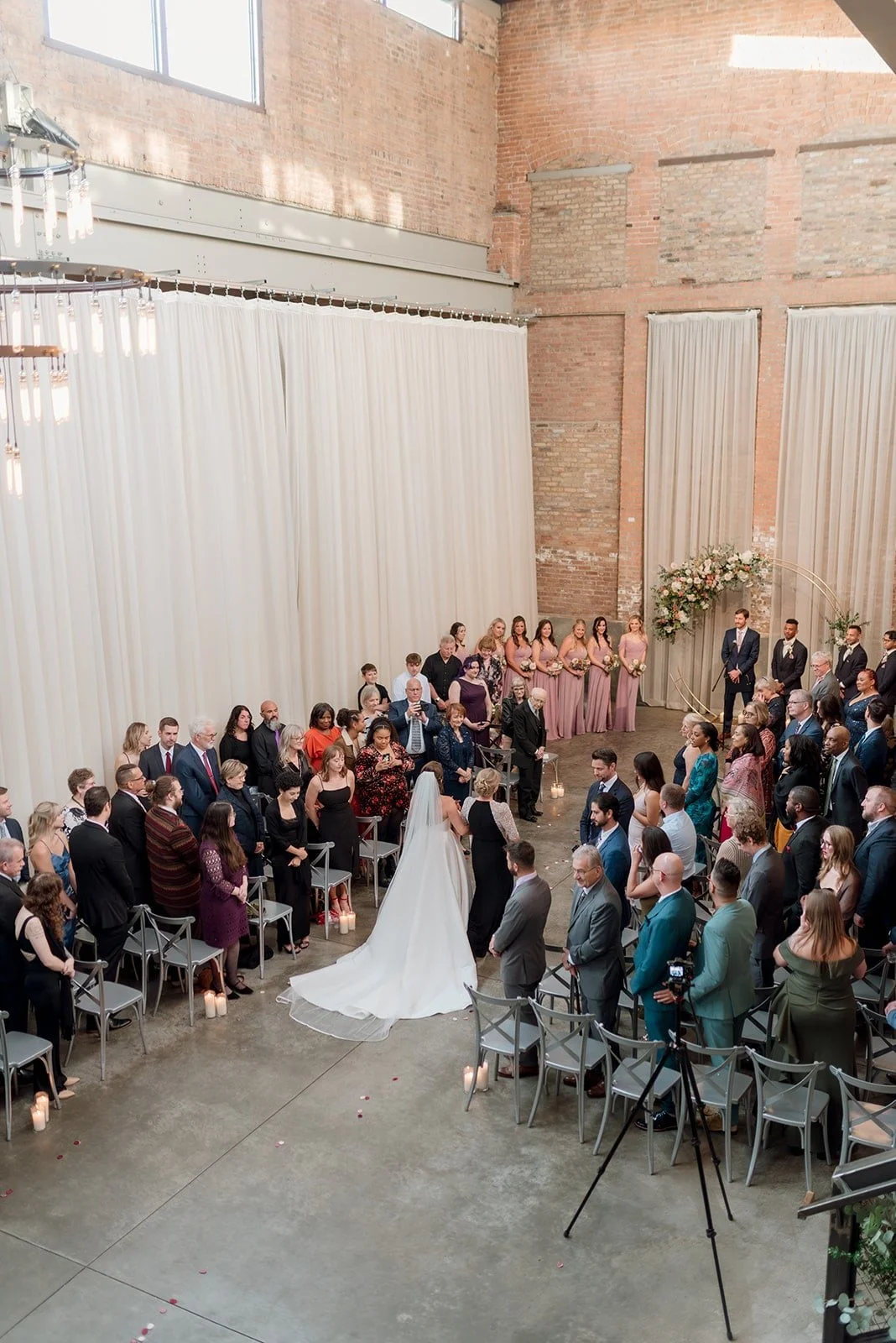 Bride walks down the aisle at Chicago wedding venue Fairlie