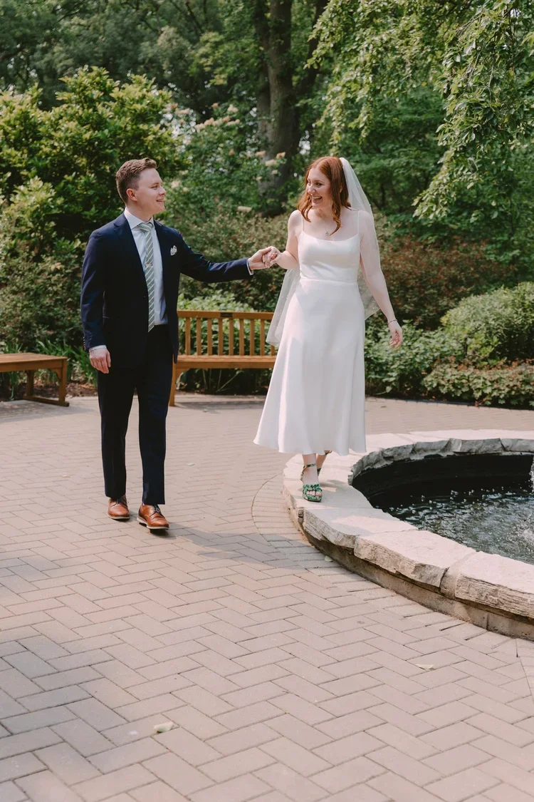 Kaitlyn+Johnston+Photography+_+Chicago,+IL+Wedding+&+Portrait+Photographer-27.webp
