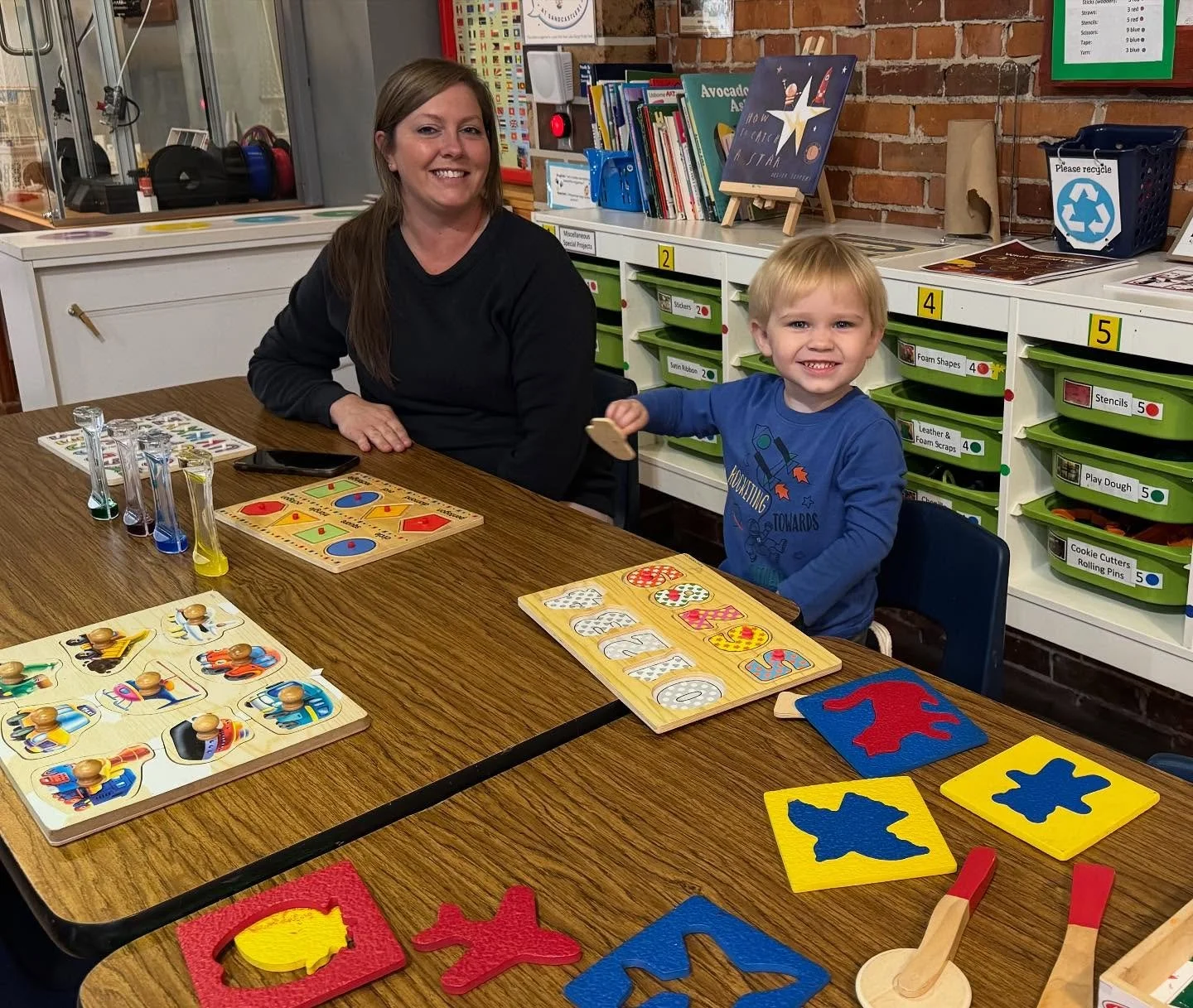 Sensory Day! 
Open Thursday and Friday 9:30-1:00 pm 
Saturdays 9:30-5:00pm 
Sunday 12:00-4:00pm