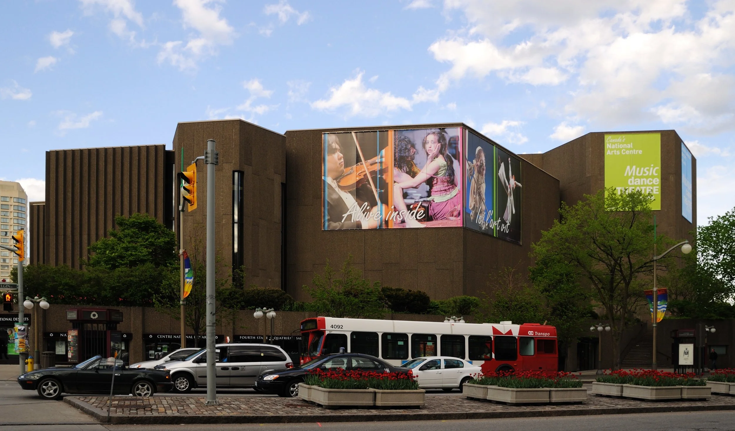Ottawa_ON_National_Arts_Centre