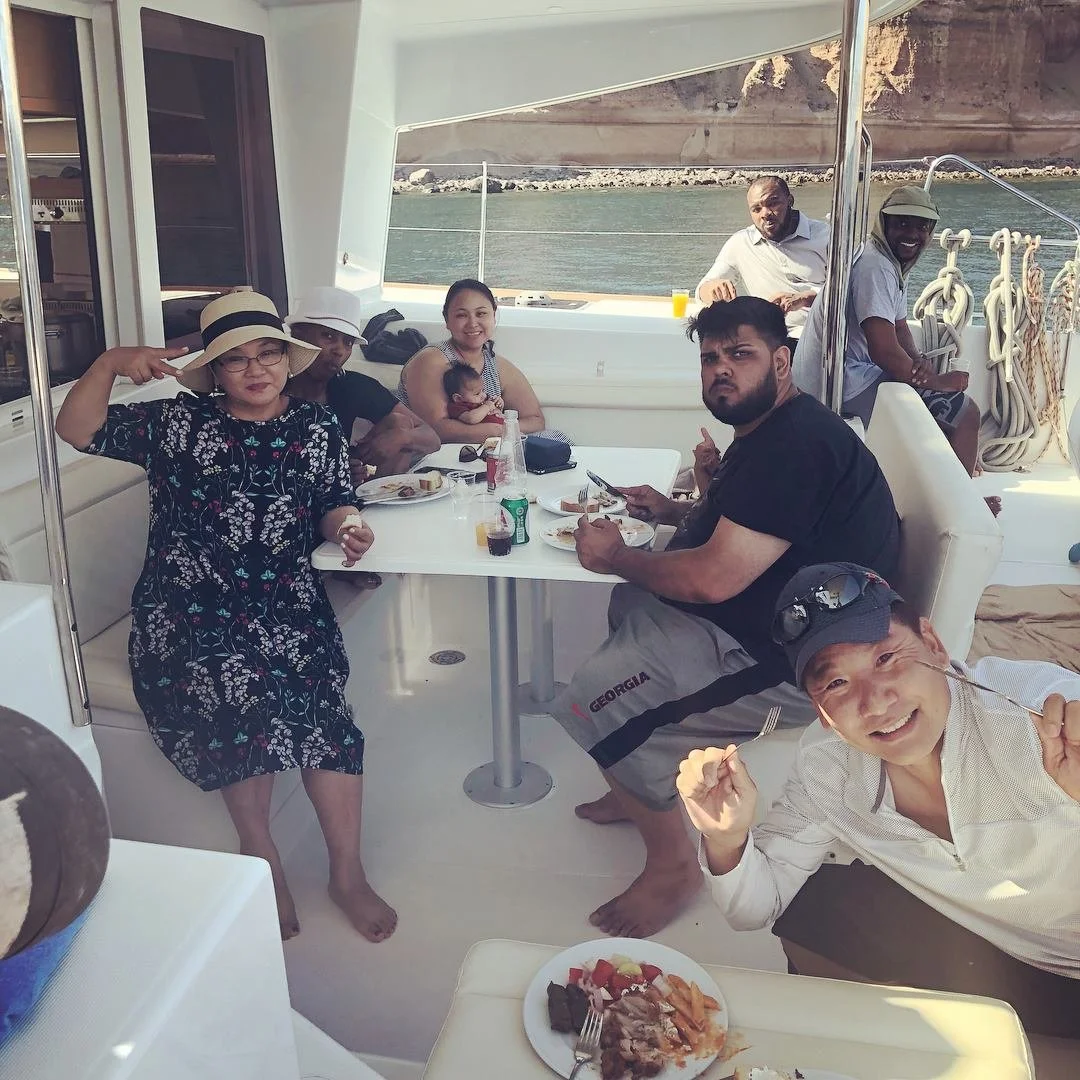 Santorini Travel Guide03.jpg