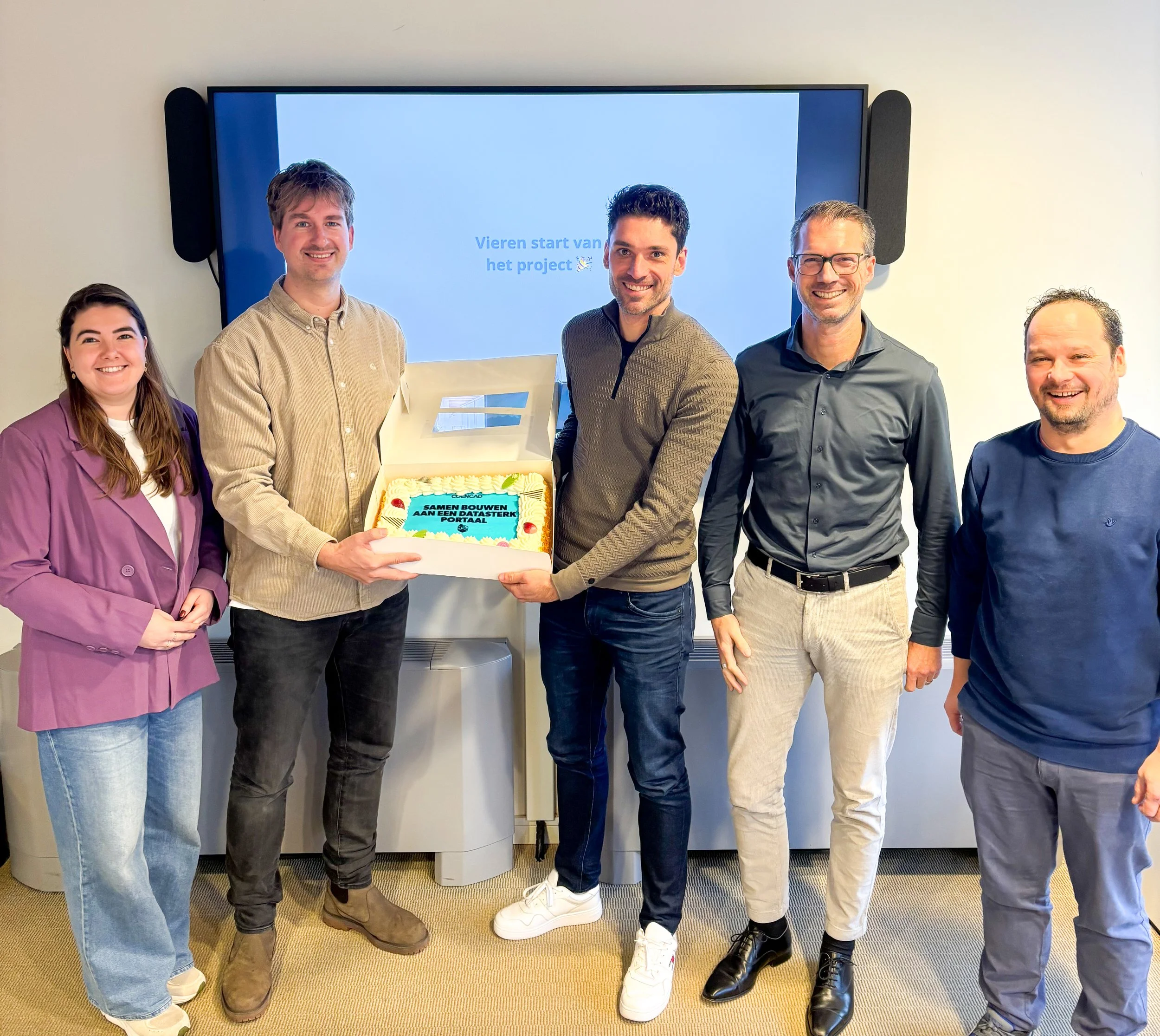 Vieren prettige samenwerking met Portaal én de start van een nieuw project! 🎉