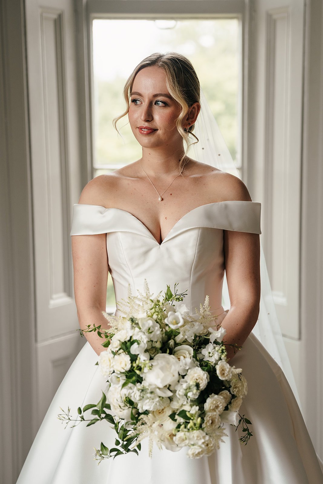 natural makeup artist bristol