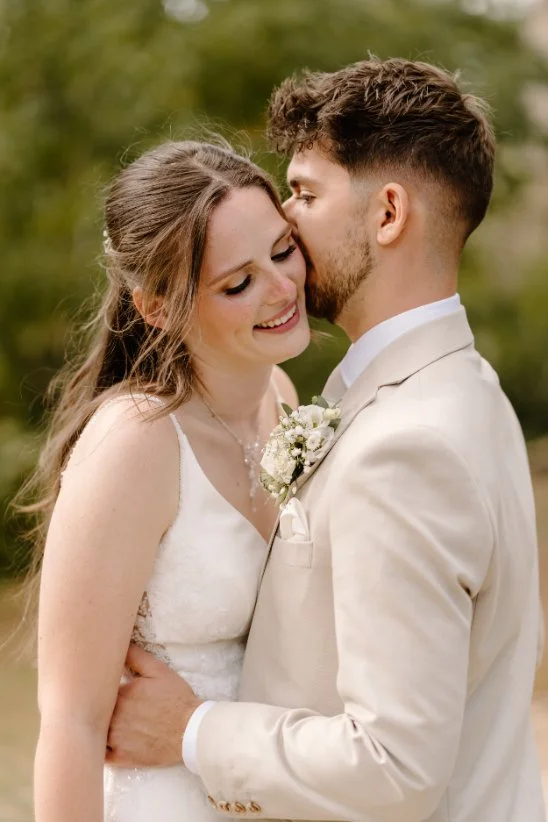 relaxed bridal makeup