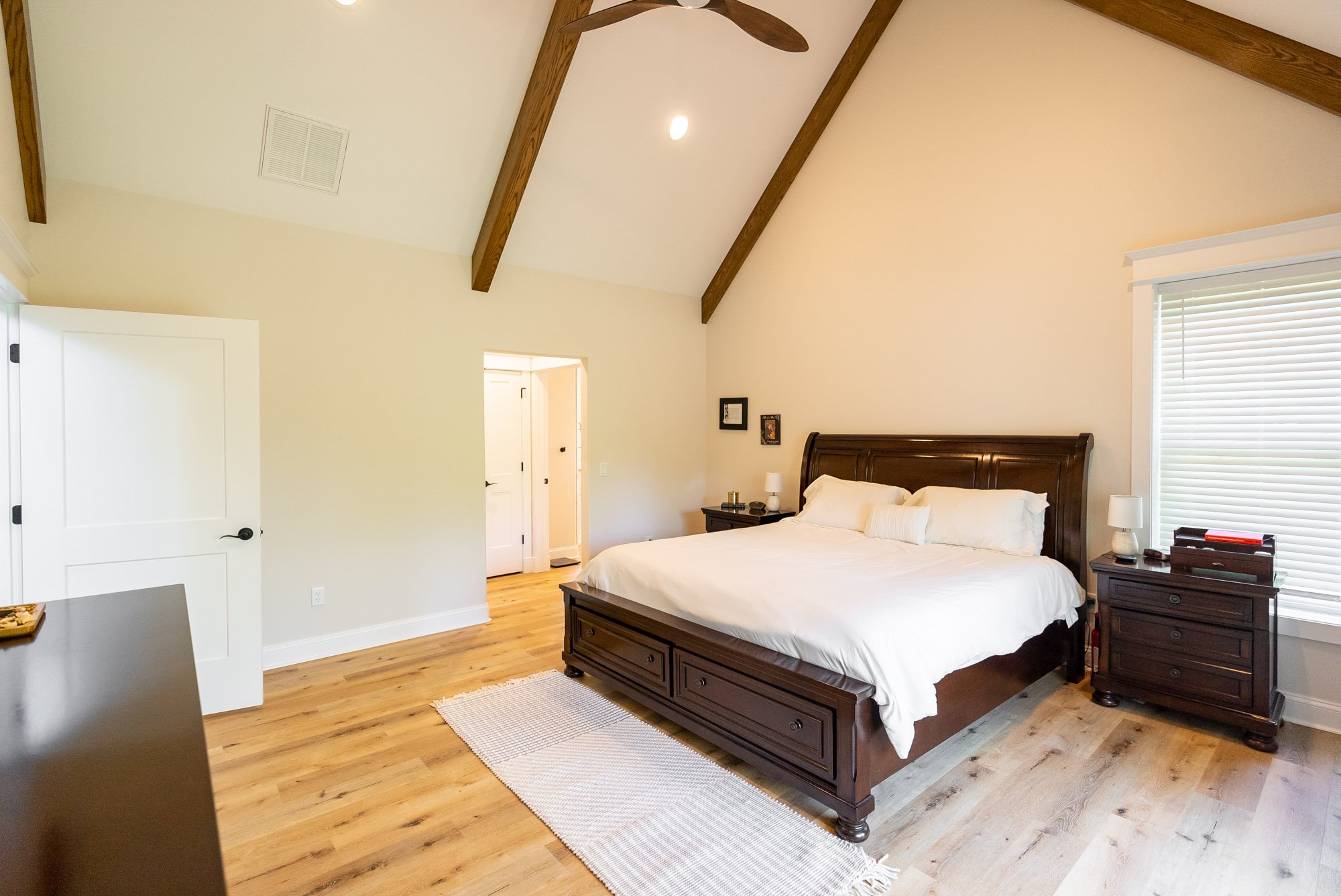 Looking for a spacious master bedroom in your custom home? Hostetter Custom Homes can create a master retreat that fits your every need.

#customhomedesign #customhomebuilder #shenandoahvalley #yourdreamhome #homedesign #custombuilders